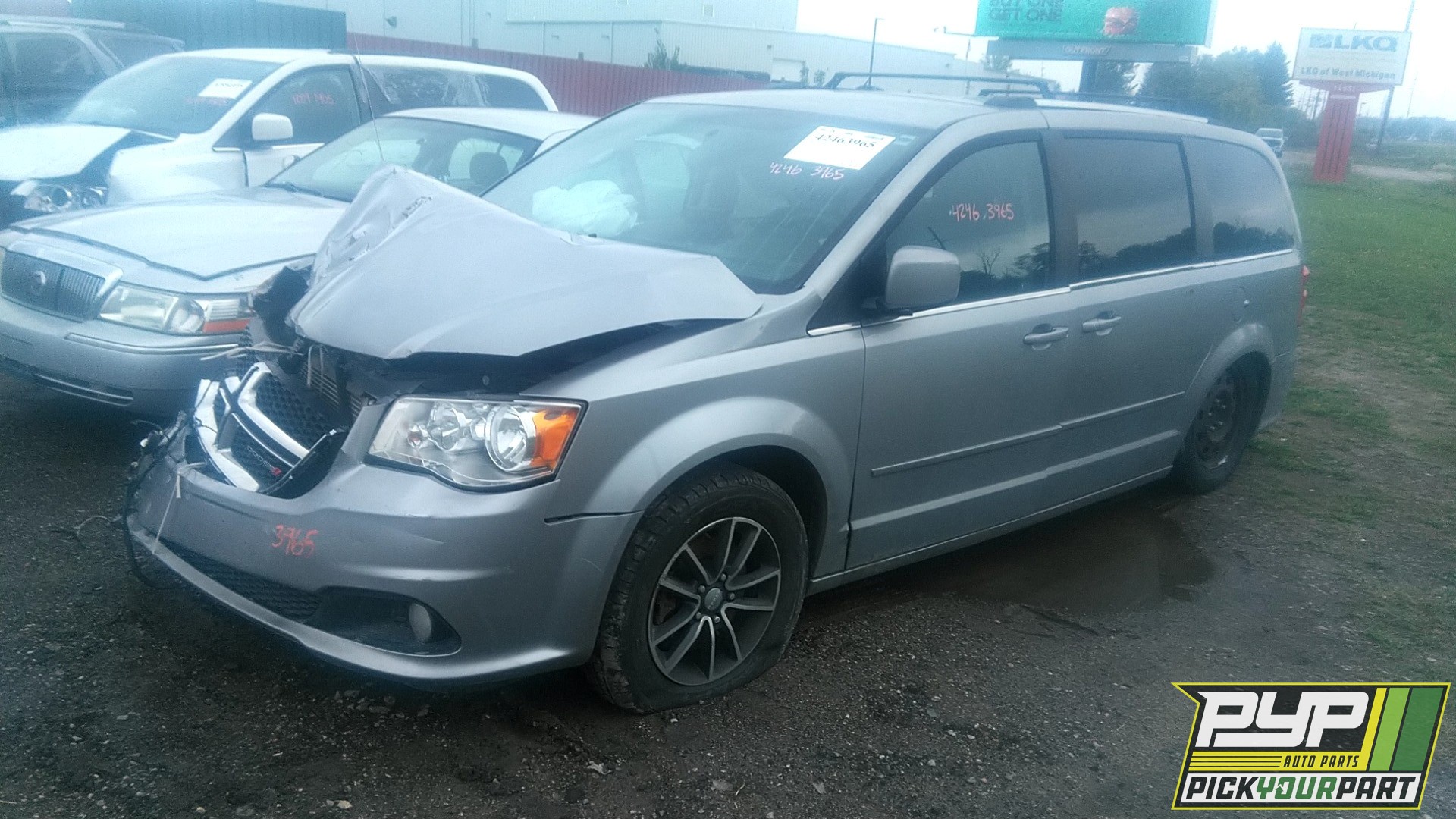2017 DODGE GRAND CARAVAN partes disponibles