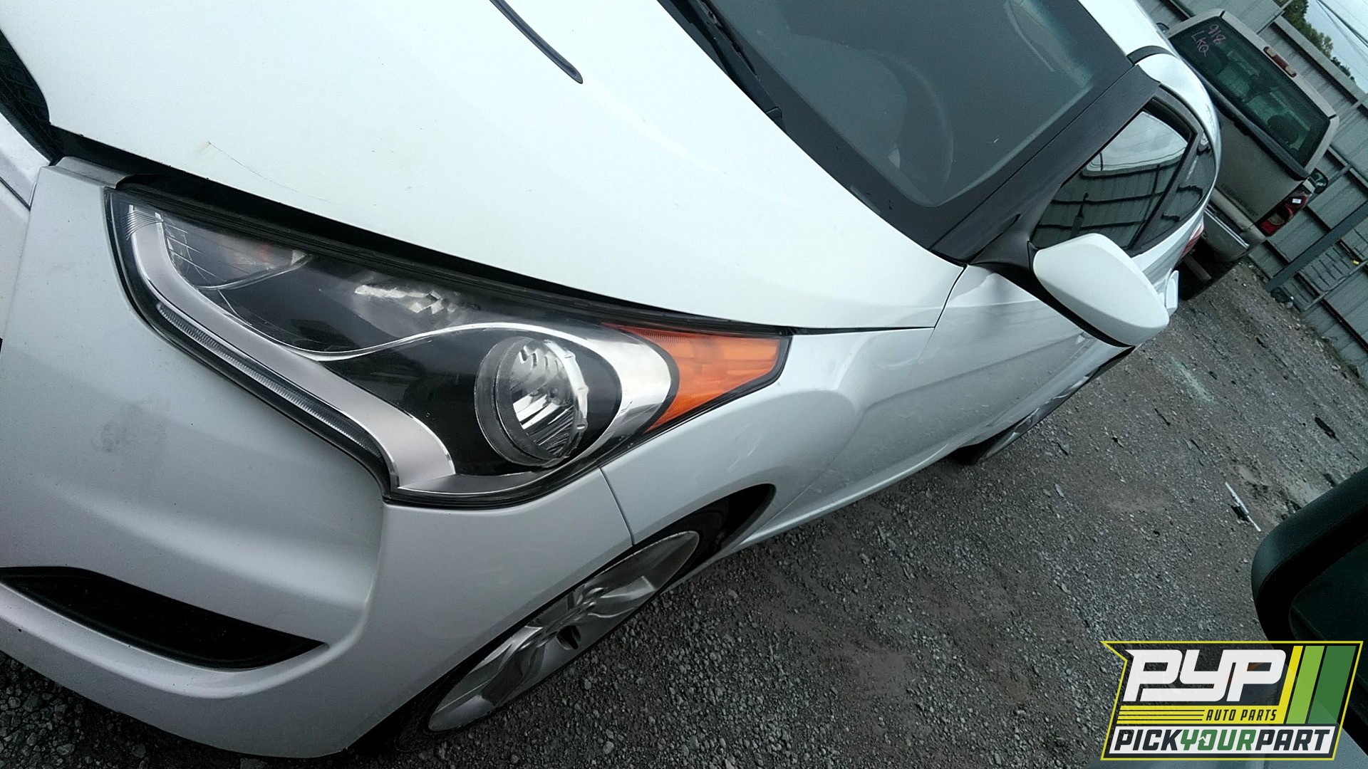 2014 HYUNDAI VELOSTER available for parts