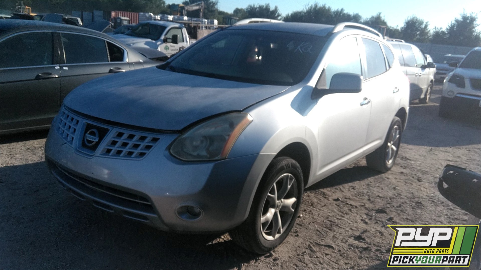 2010 NISSAN ROGUE available for parts