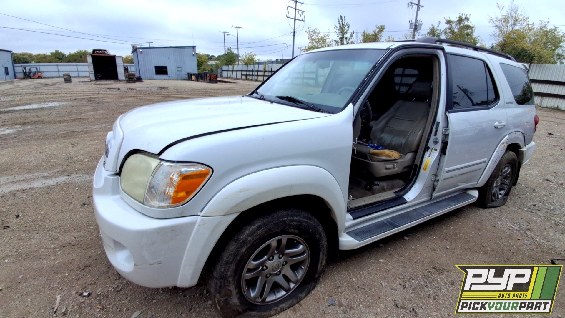 2007 TOYOTA SEQUOIA available for parts