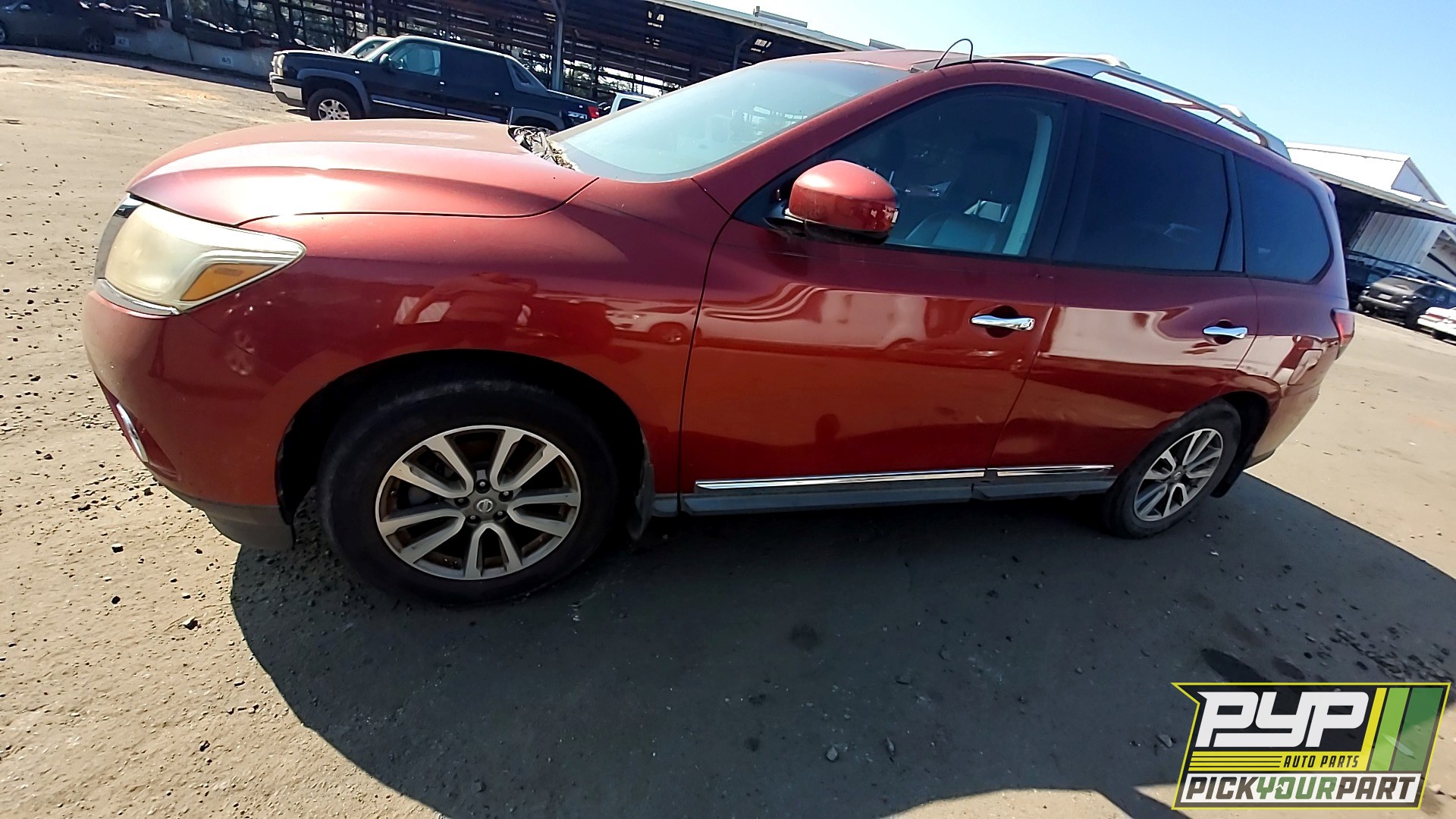 2014 NISSAN PATHFINDER available for parts