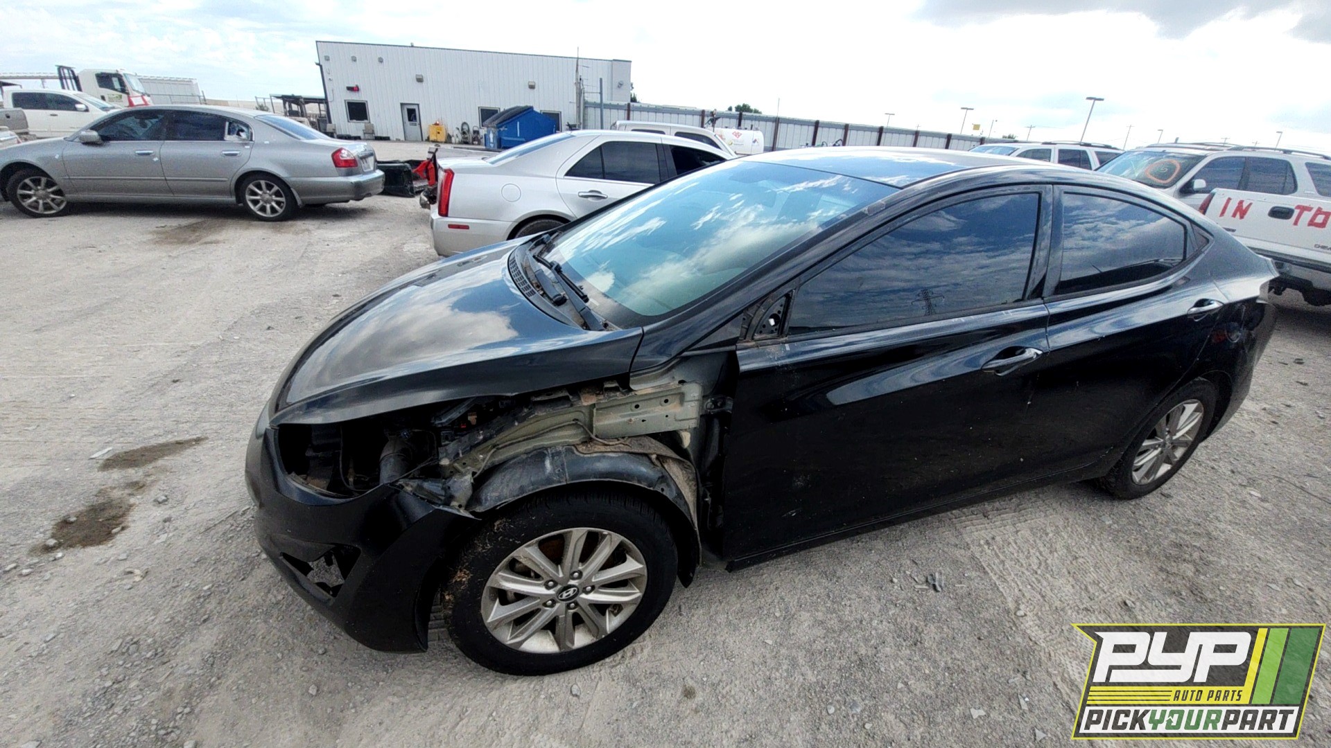 2014 HYUNDAI ELANTRA available for parts