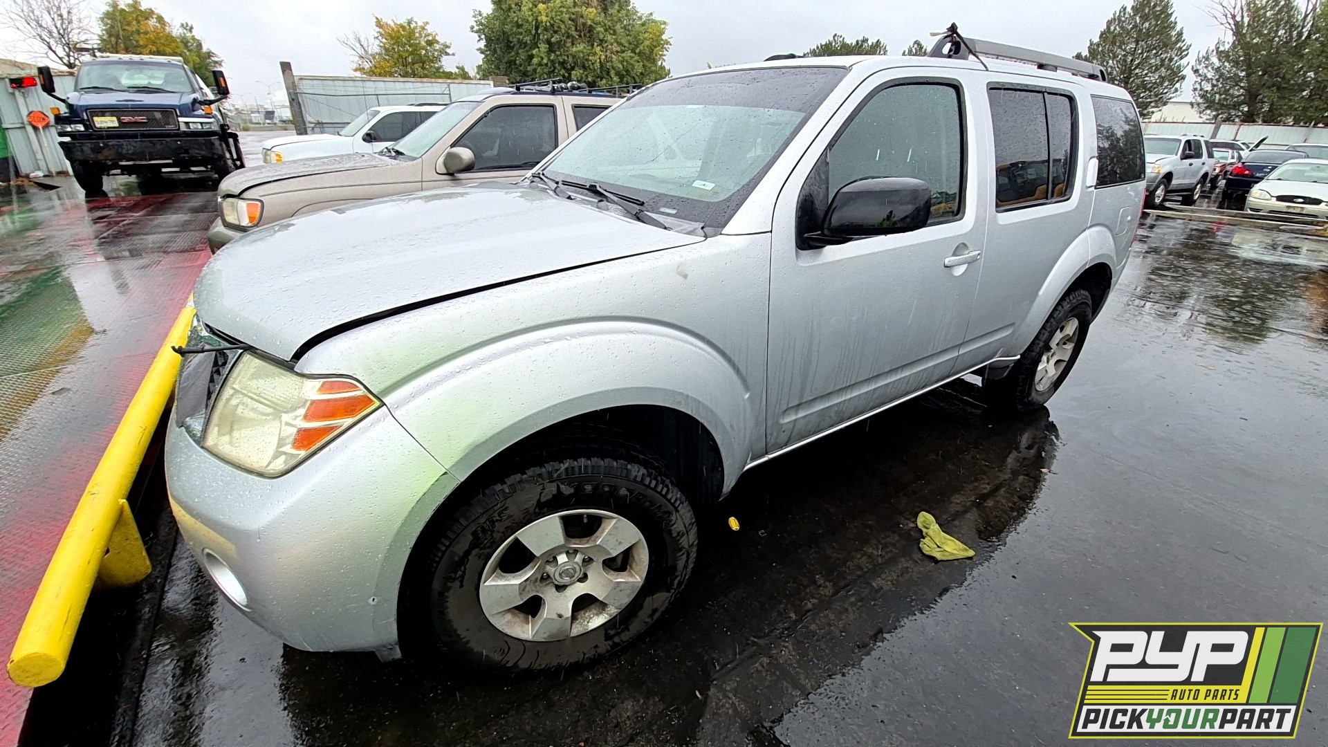 2008 NISSAN PATHFINDER available for parts
