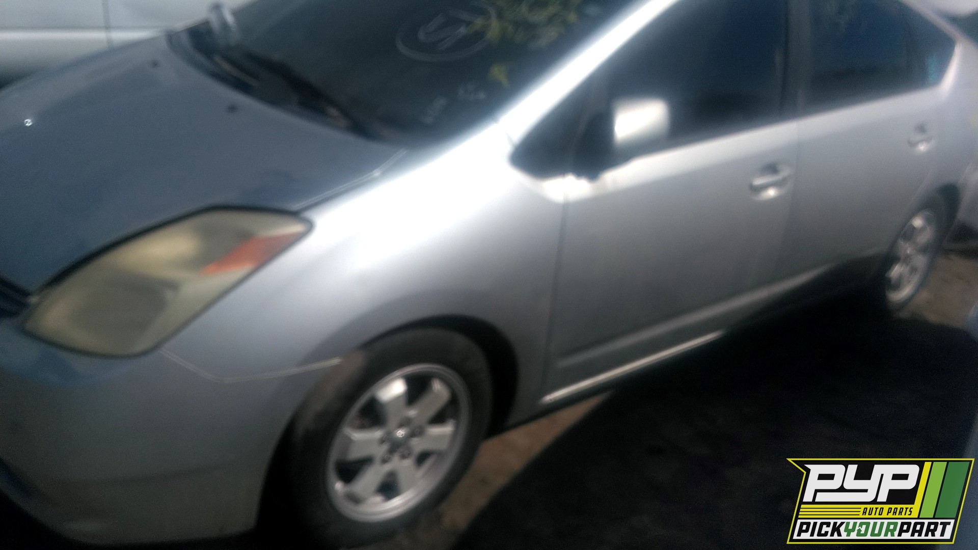2004 TOYOTA PRIUS partes disponibles
