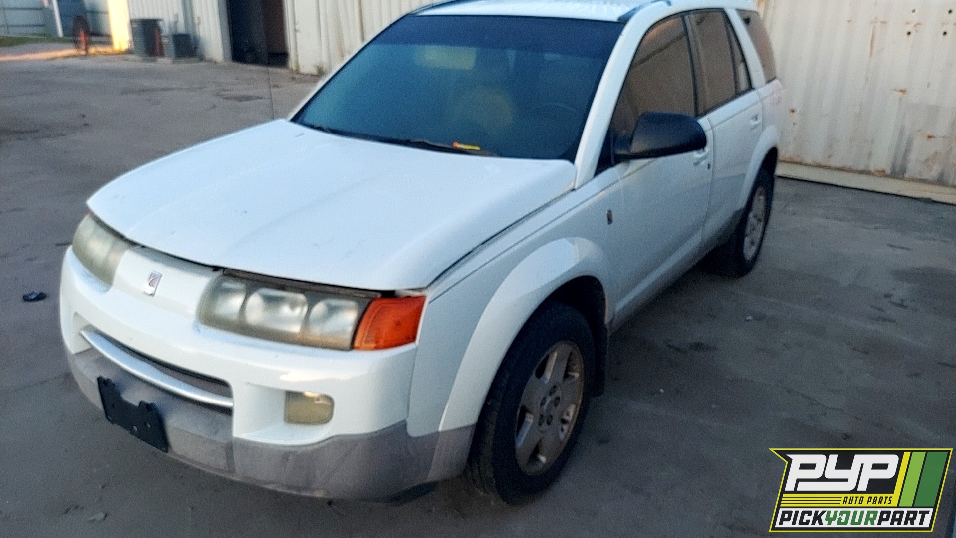 2004 SATURN VUE available for parts
