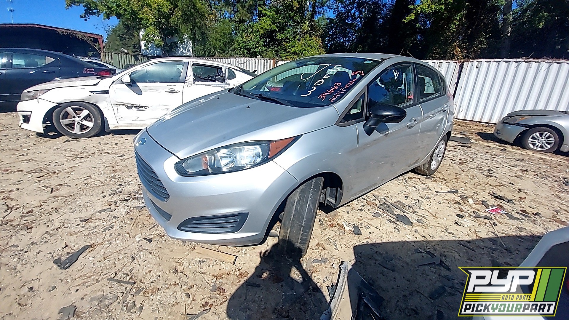 2014 FORD FIESTA partes disponibles