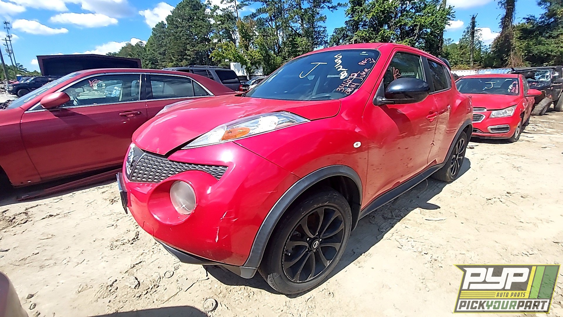 2014 NISSAN JUKE partes disponibles