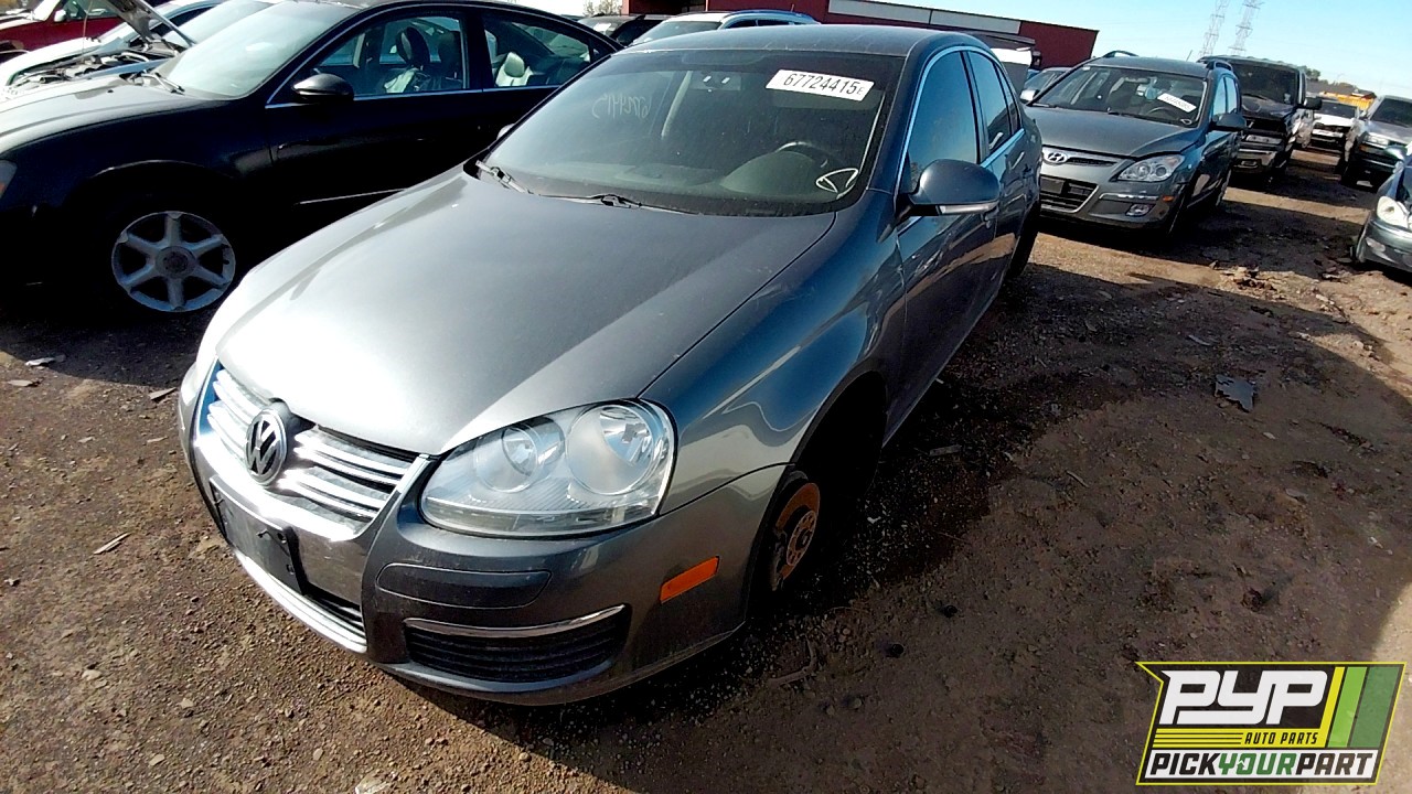 2010 VOLKSWAGEN JETTA partes disponibles