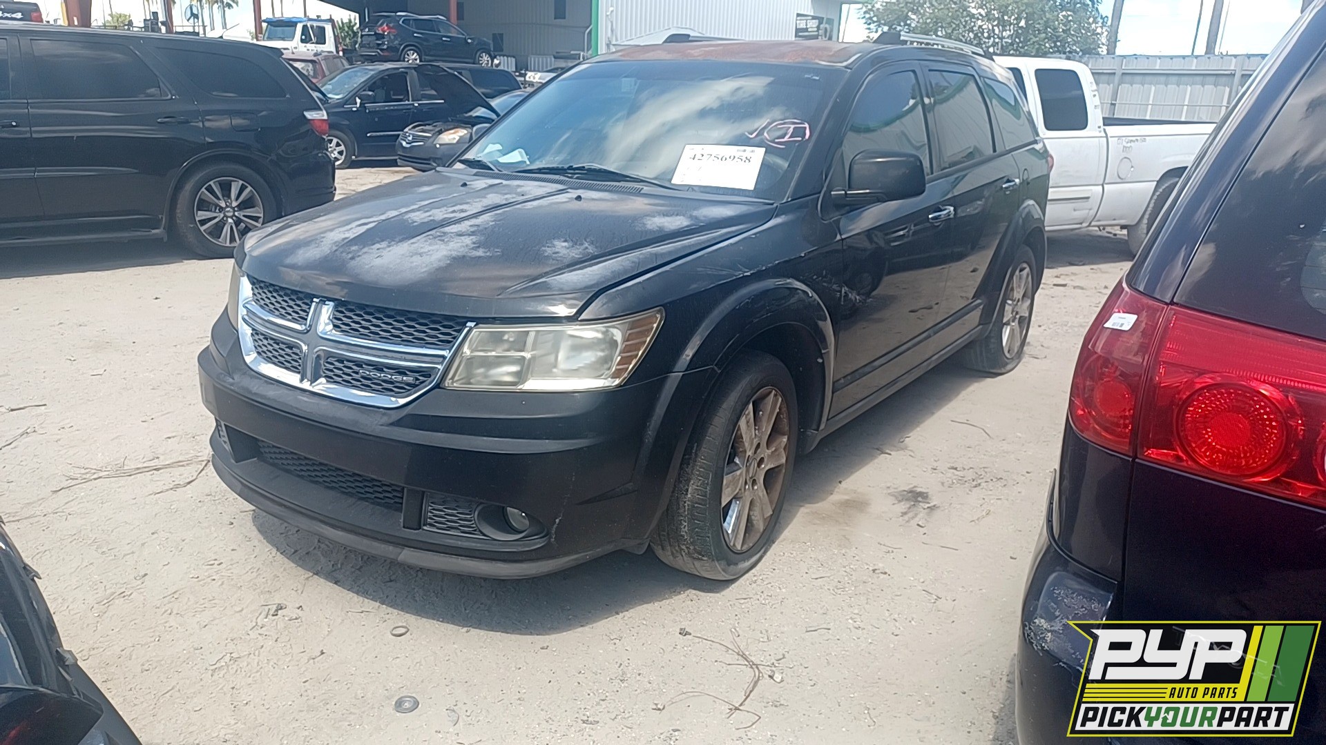 2011 DODGE JOURNEY available for parts