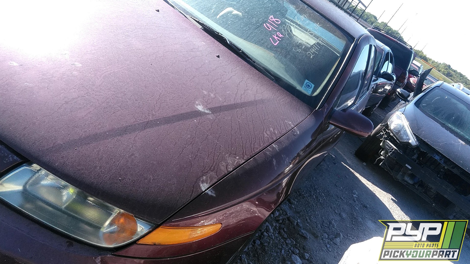 2000 SATURN LS1 available for parts