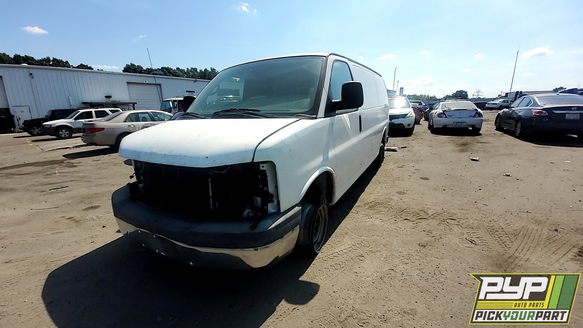 2009 CHEVROLET EXPRESS 3500 available for parts