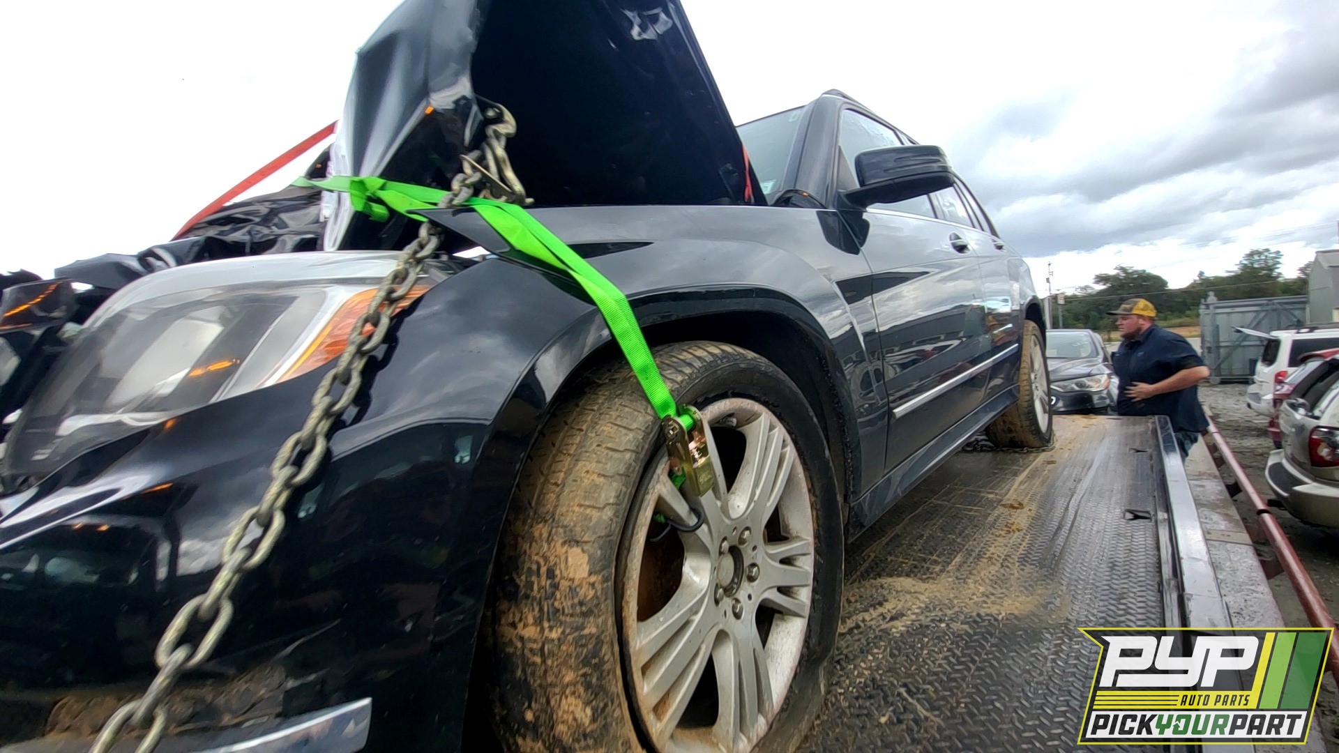 2013 MERCEDES-BENZ GLK350 available for parts