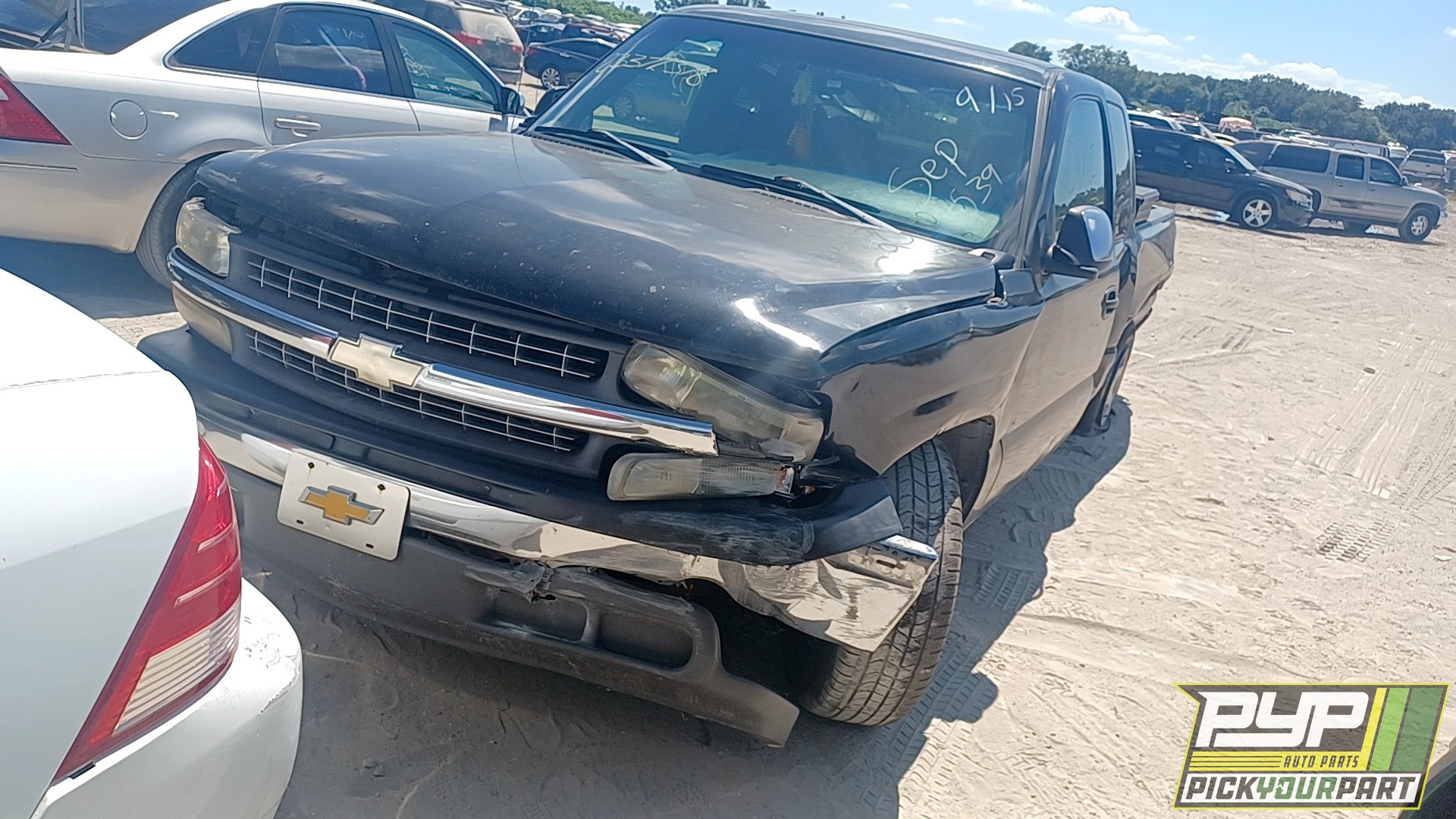 2002 CHEVROLET SILVERADO 1500 available for parts