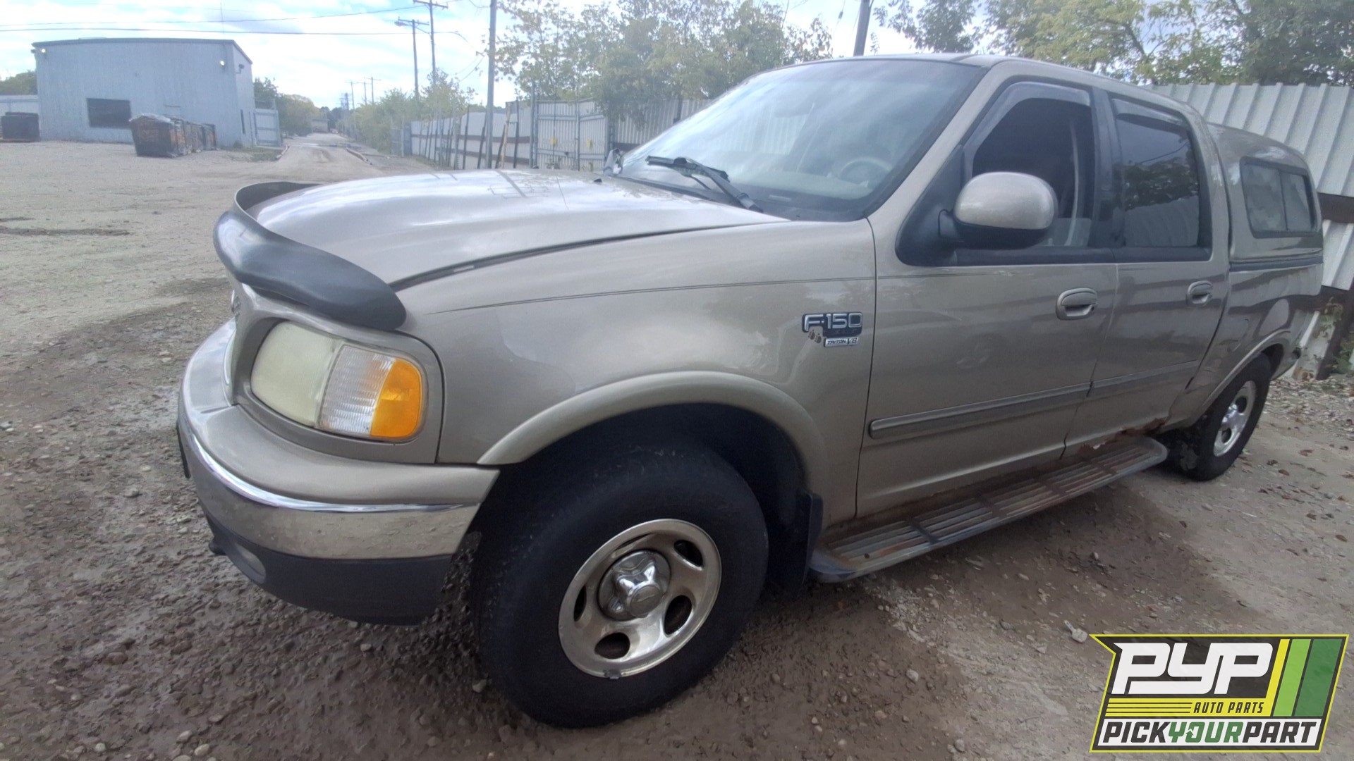 2002 FORD F-150 available for parts