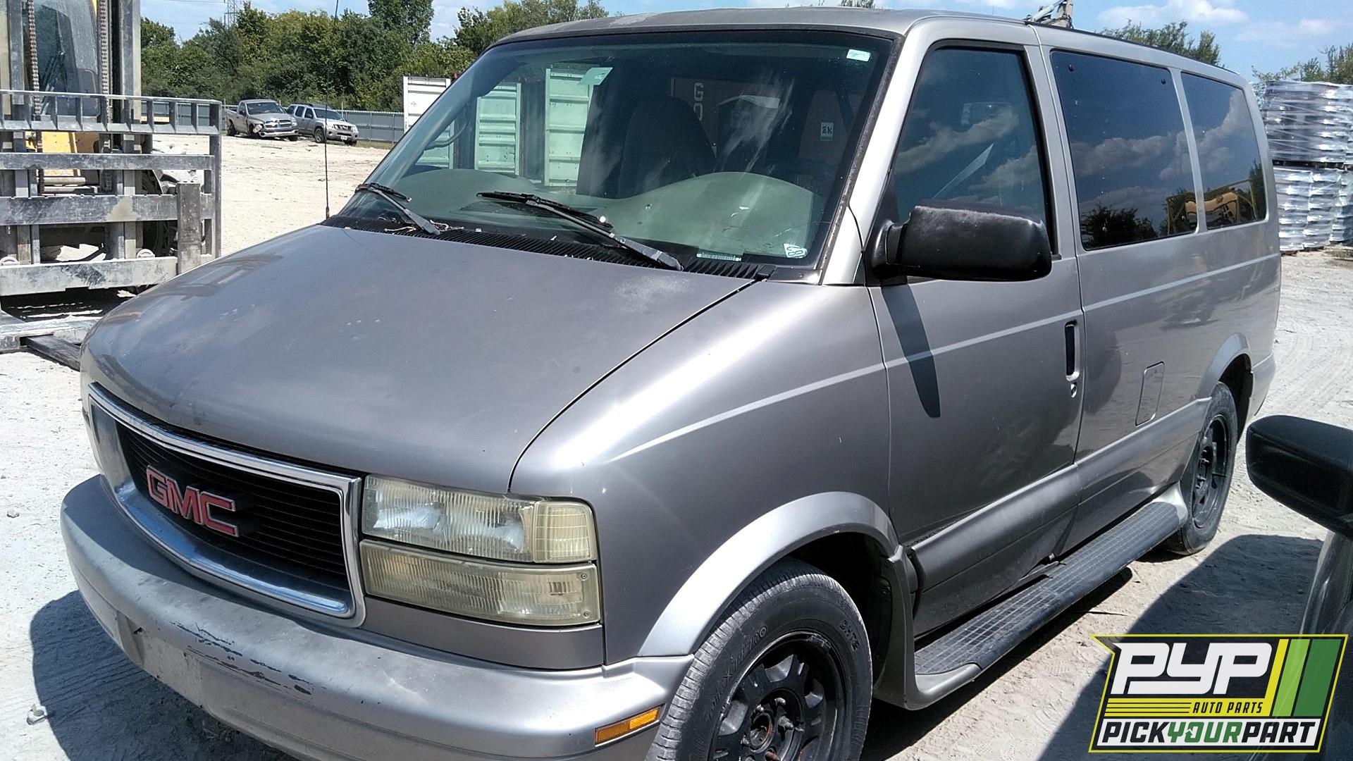 2005 GMC SAFARI available for parts