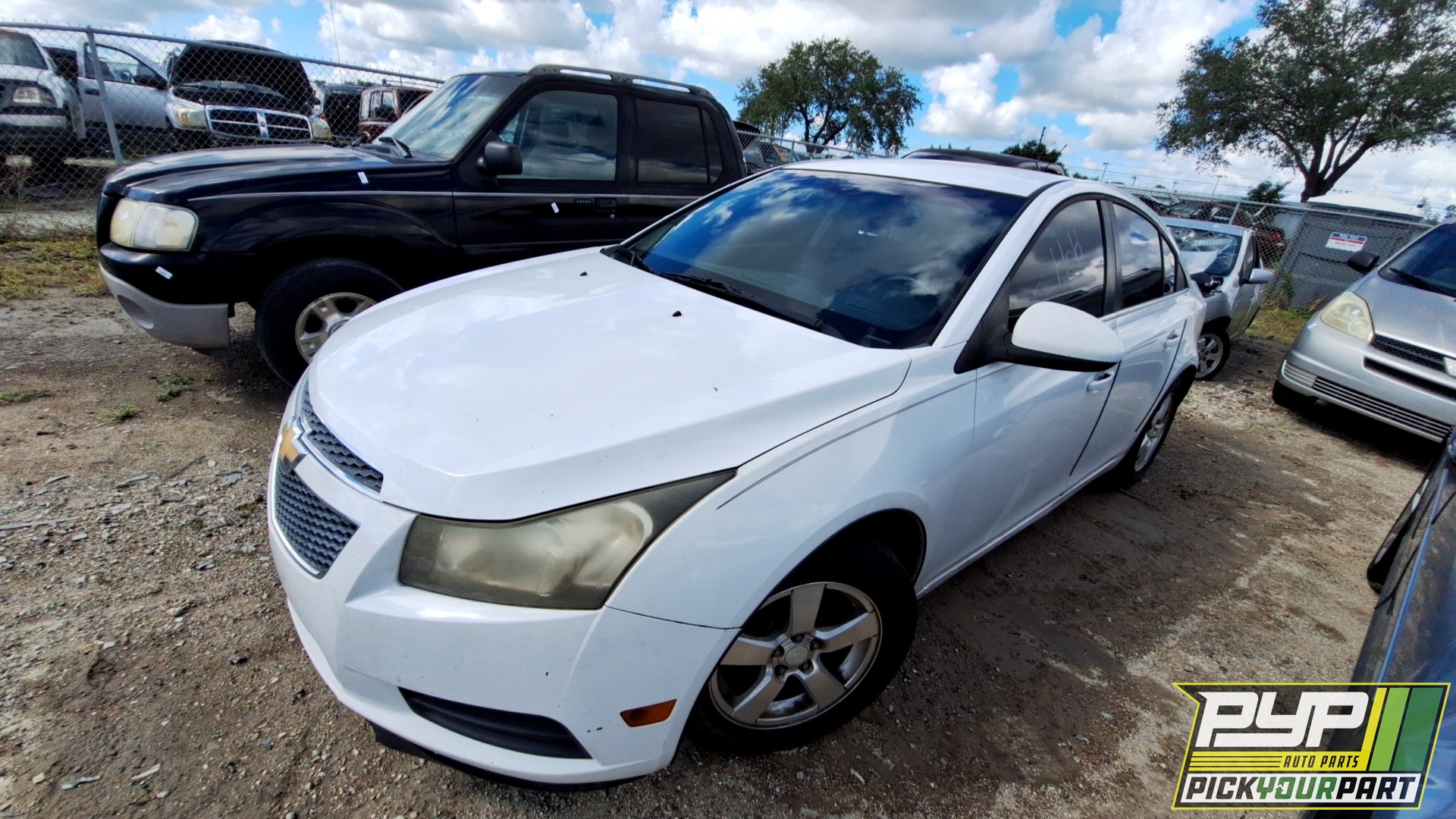 2012 CHEVROLET CRUZE partes disponibles