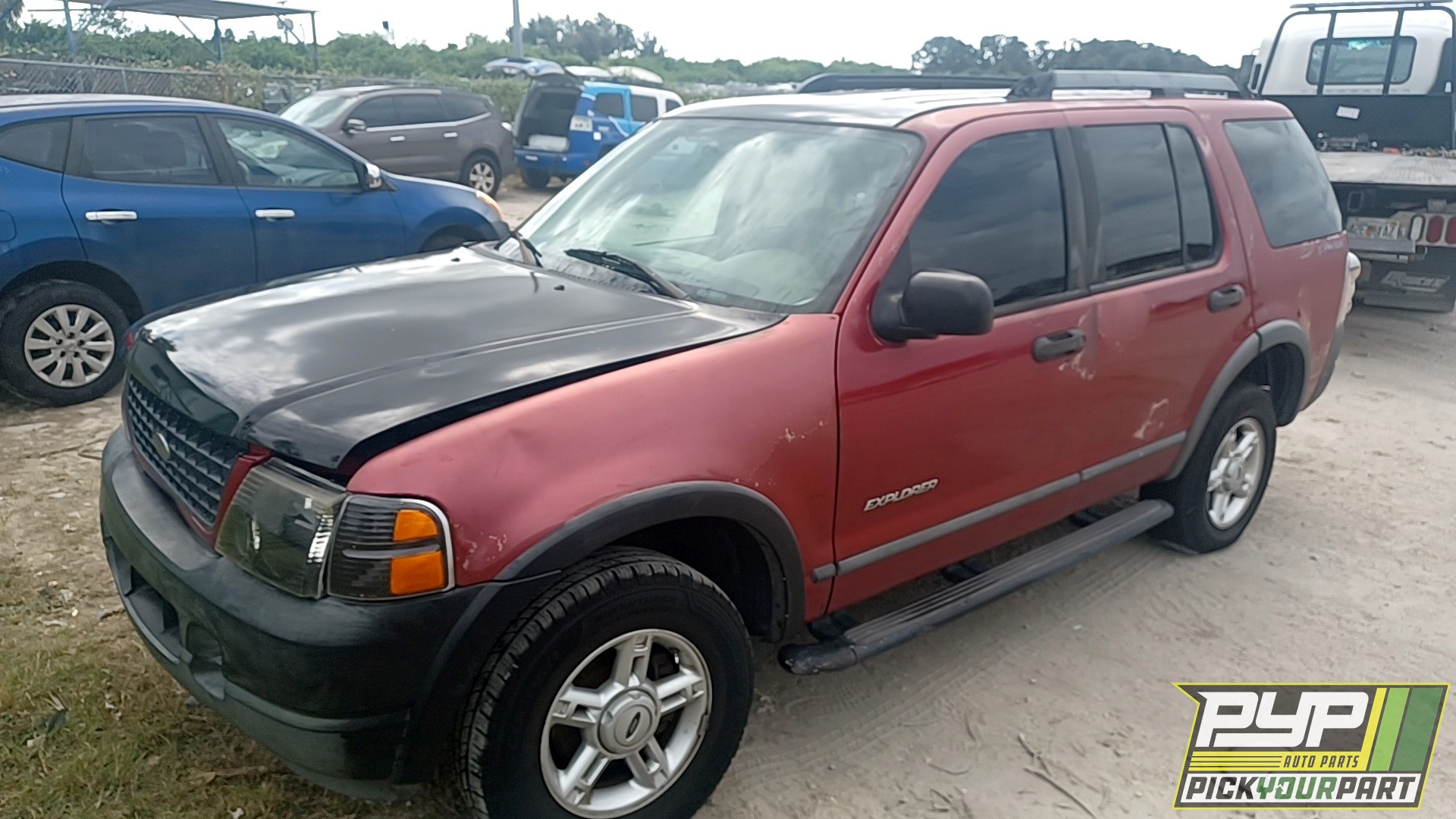 2005 FORD EXPLORER available for parts