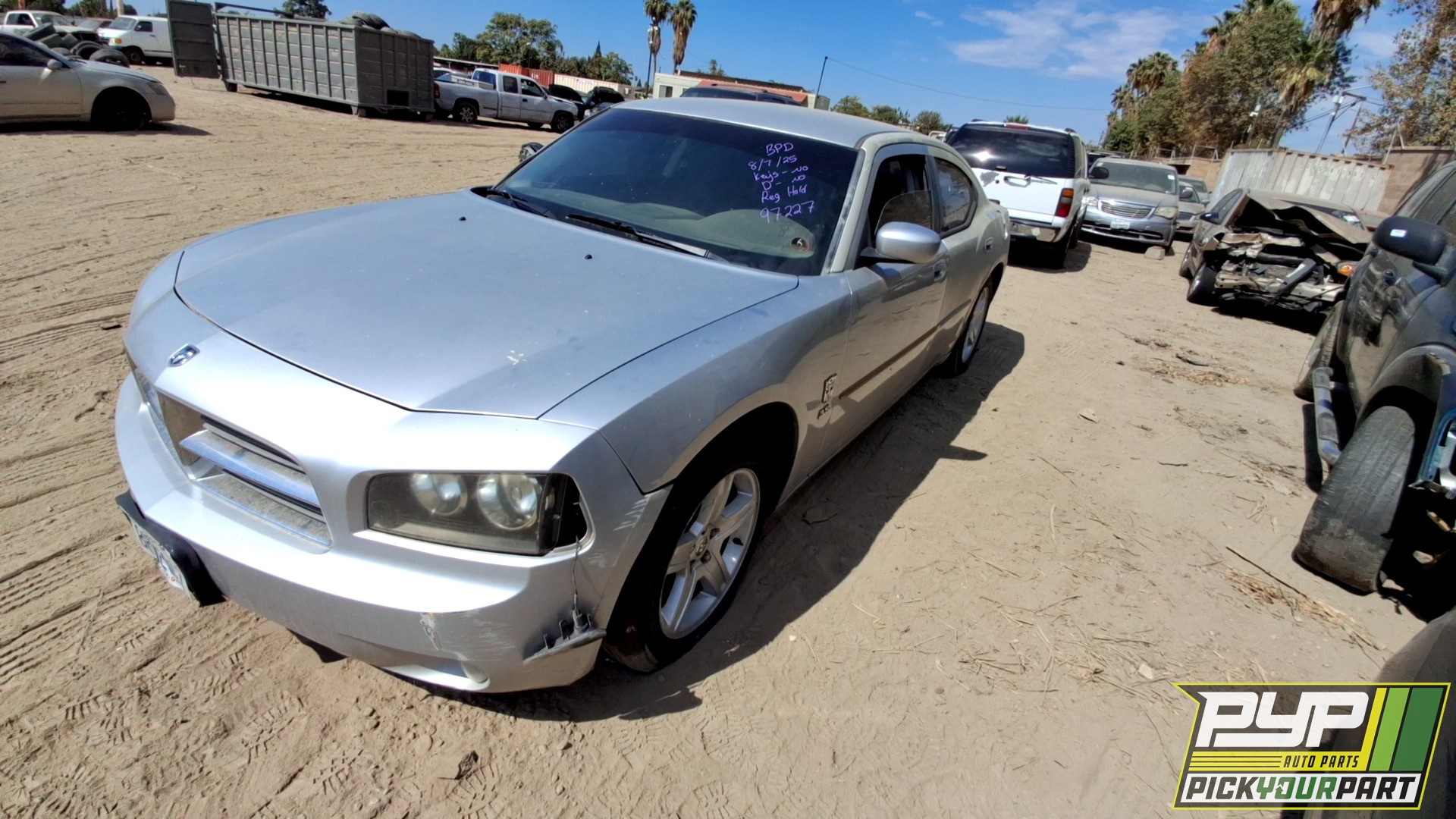2010 DODGE CHARGER partes disponibles
