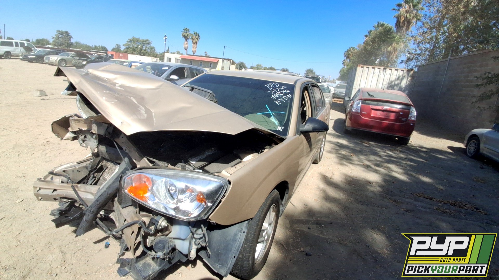 2004 CHEVROLET MALIBU available for parts