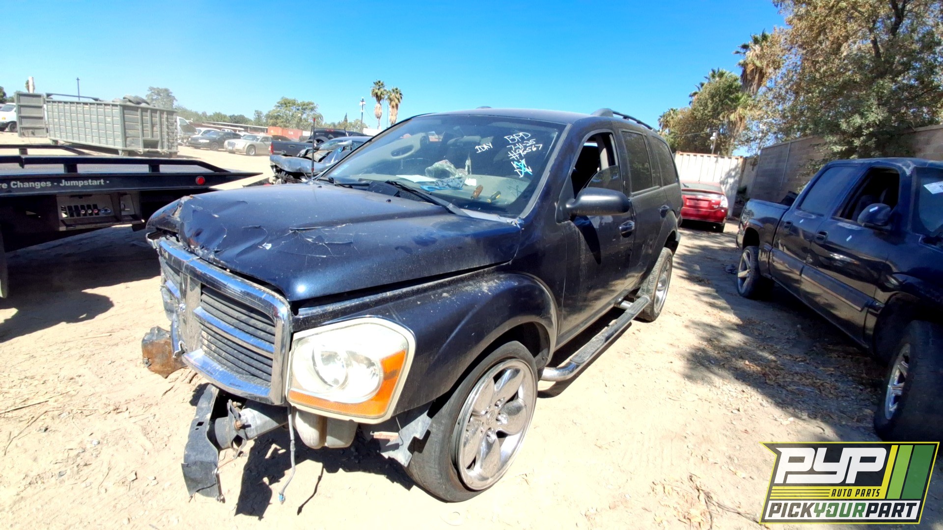 2005 DODGE DURANGO available for parts