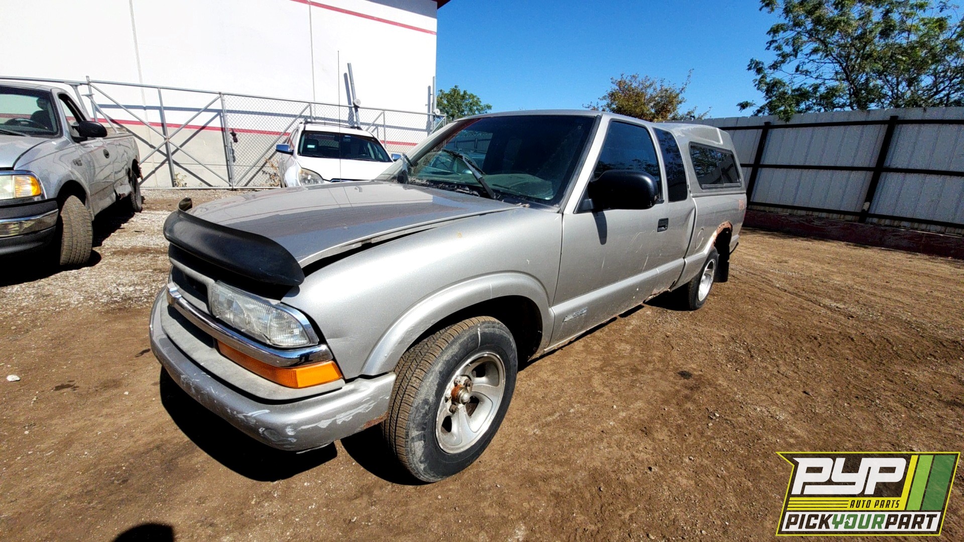 2002 CHEVROLET S10 partes disponibles