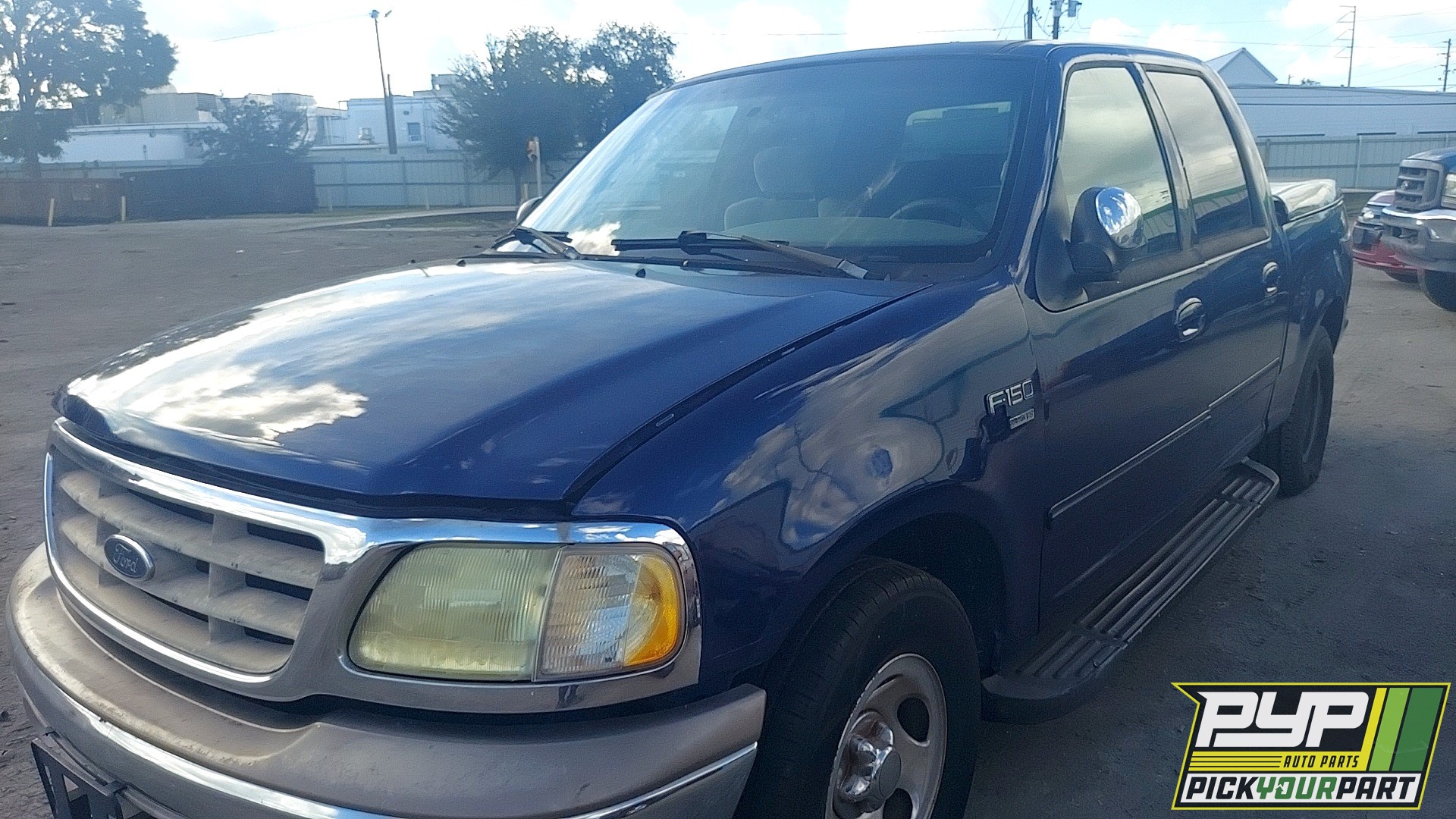 2002 FORD F-150 available for parts