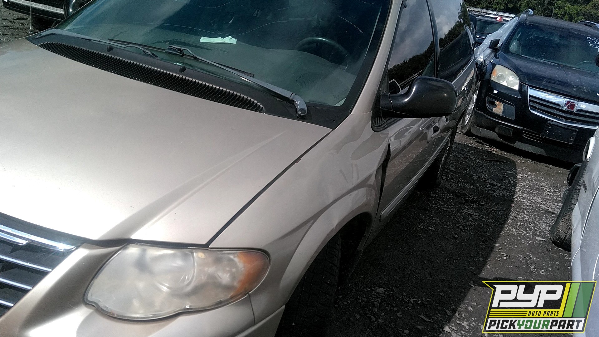 2005 CHRYSLER TOWN & COUNTRY partes disponibles