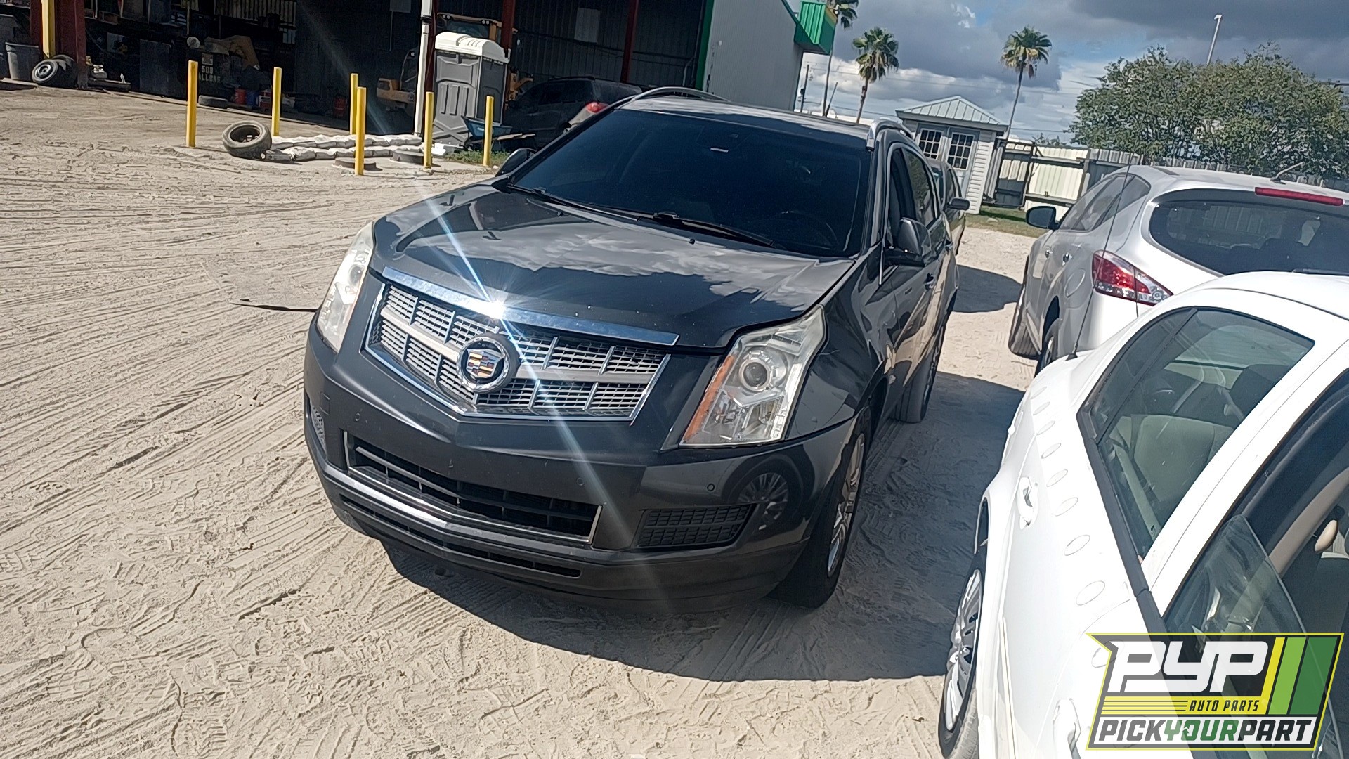 2011 CADILLAC SRX available for parts