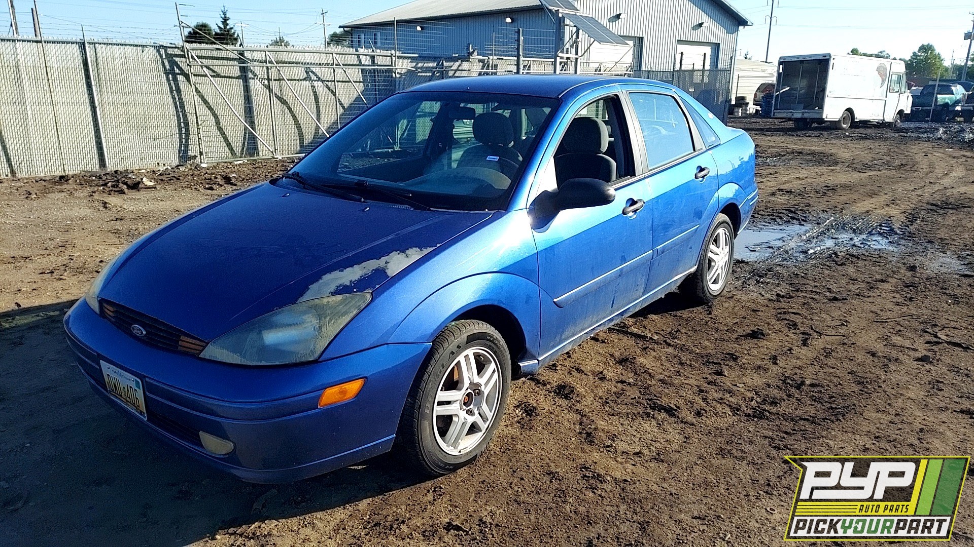 2003 FORD FOCUS available for parts