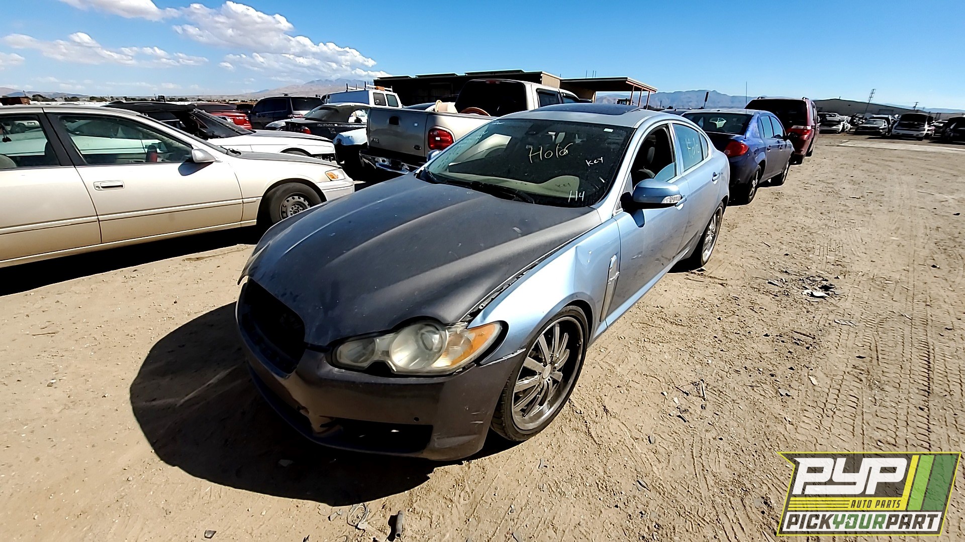 2009 JAGUAR XF available for parts