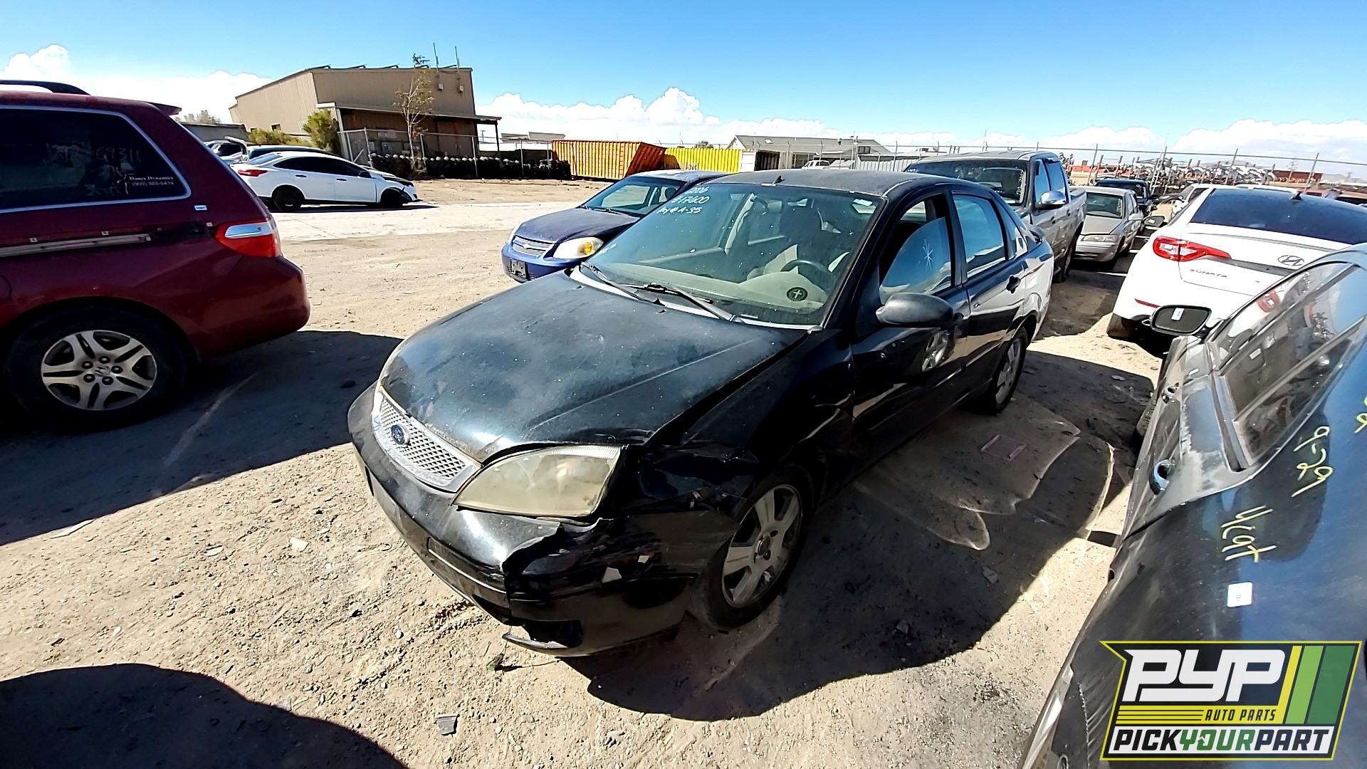 2006 FORD FOCUS available for parts