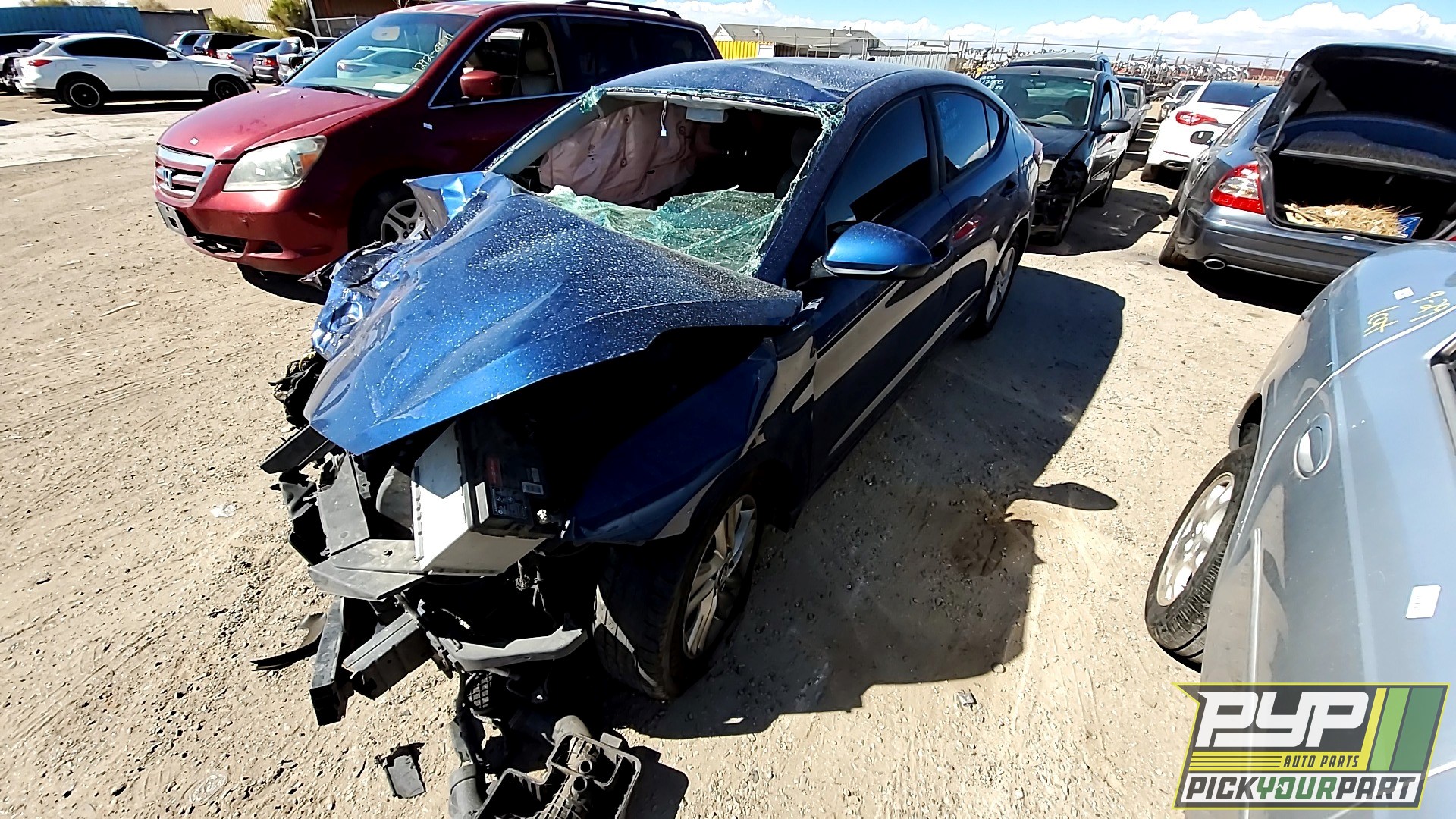 2019 HYUNDAI ELANTRA available for parts