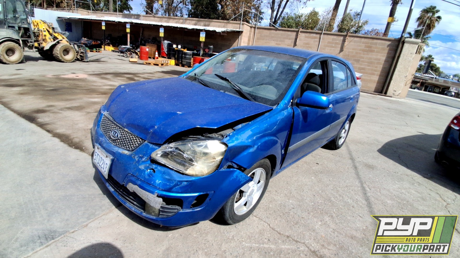 2006 KIA RIO5 partes disponibles