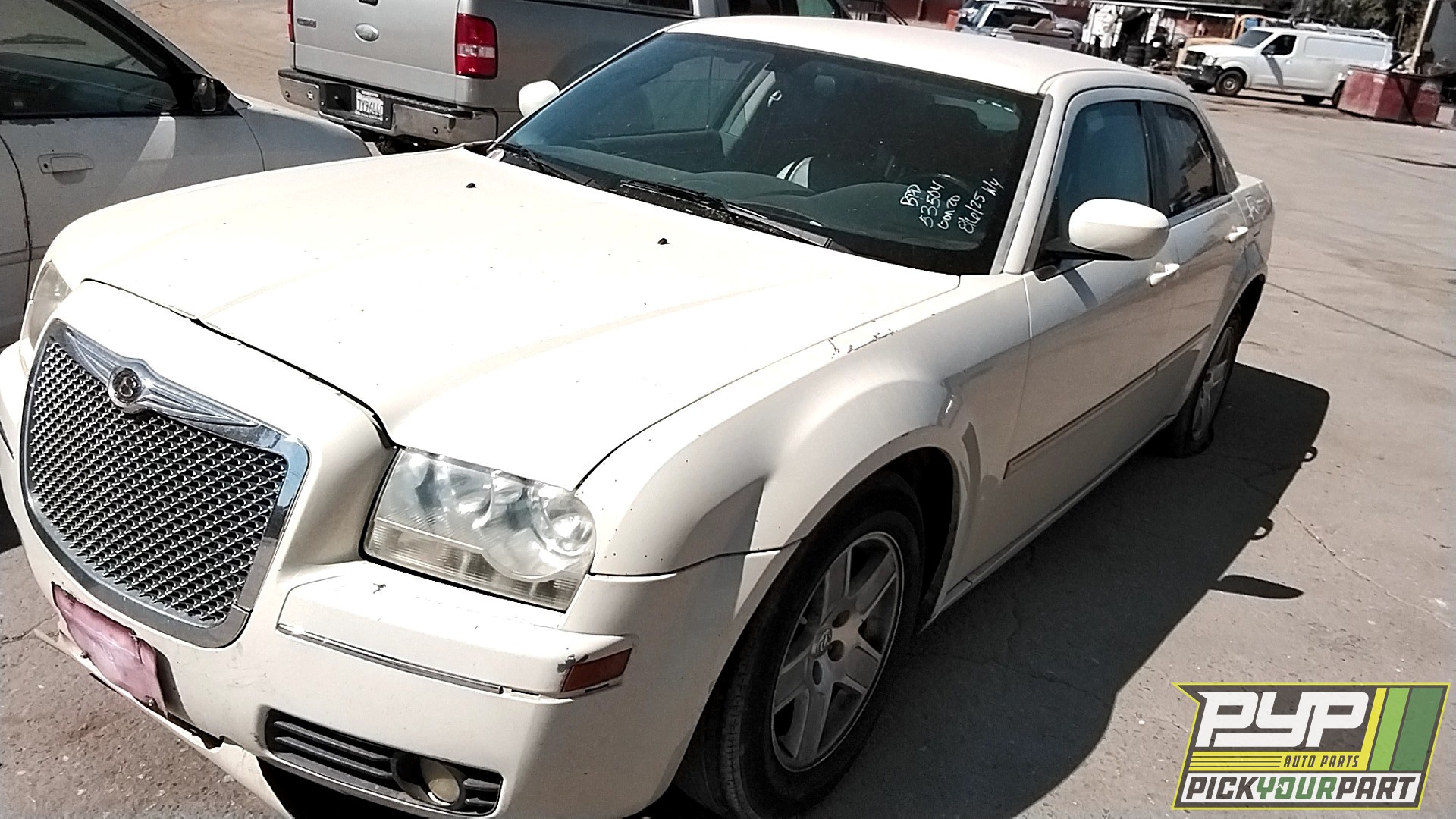 2006 CHRYSLER 300 available for parts