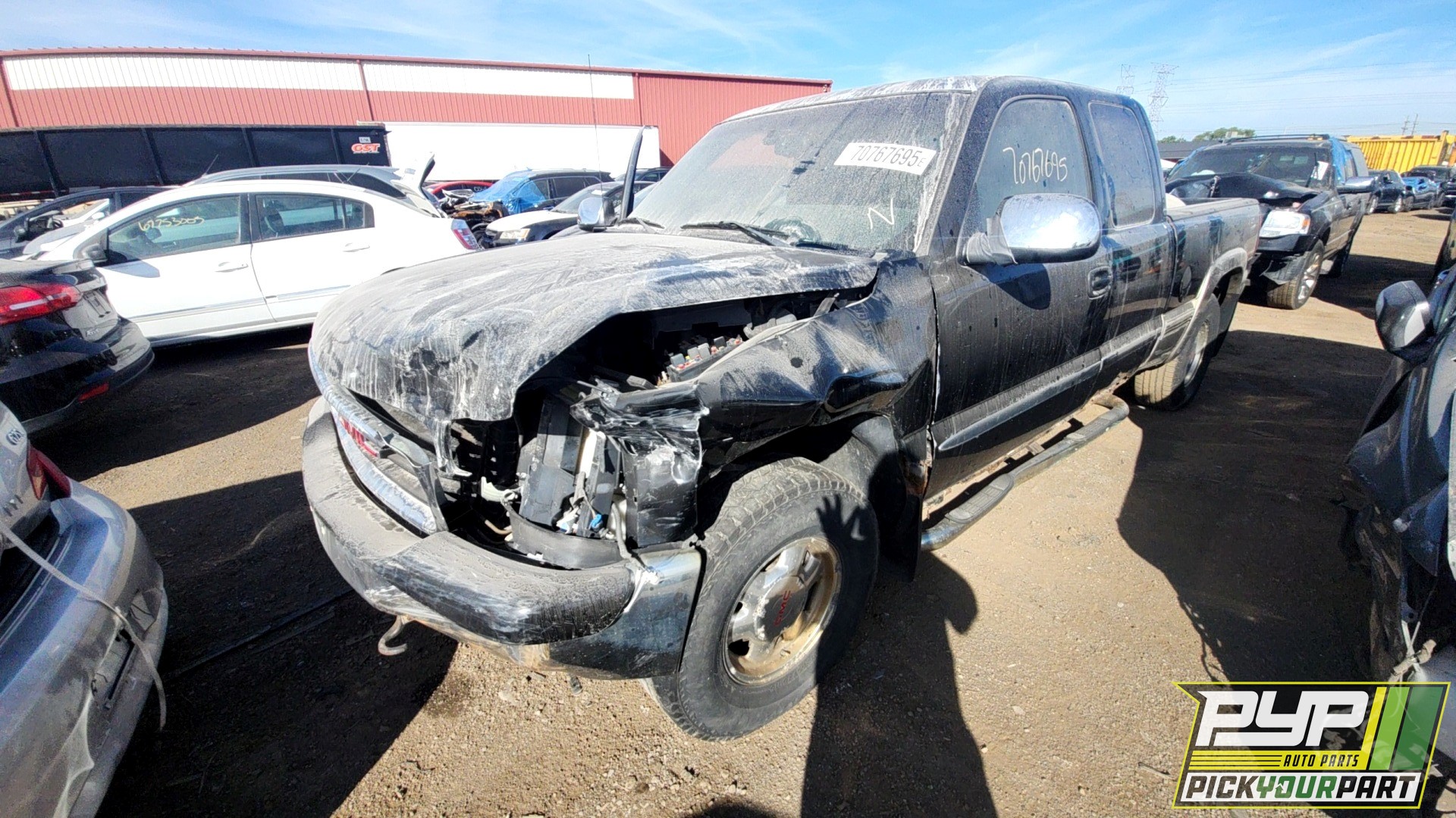 2002 GMC SIERRA 1500 available for parts