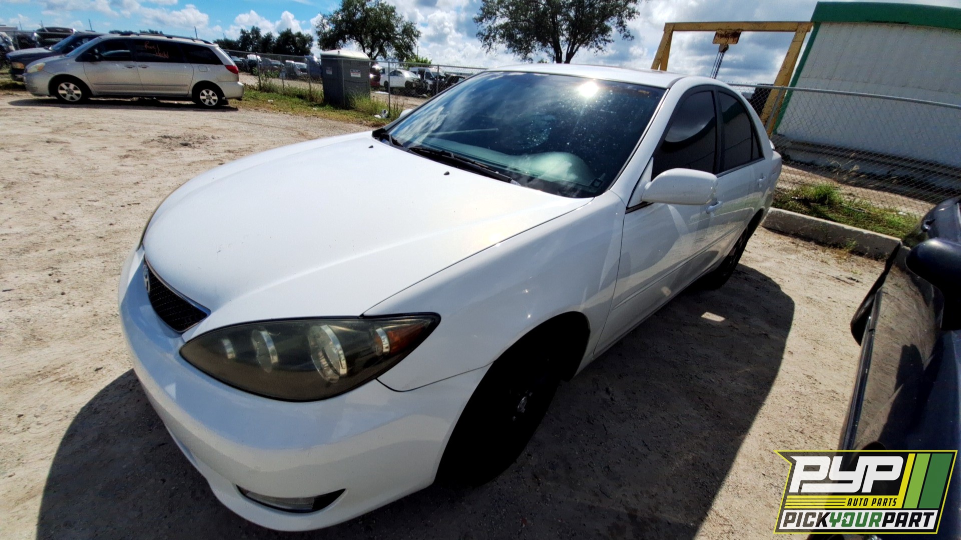 2006 TOYOTA CAMRY available for parts