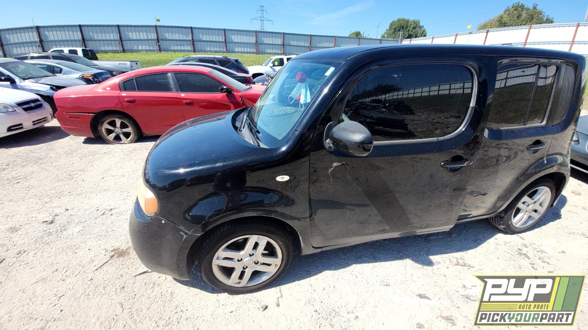 2009 NISSAN CUBE available for parts