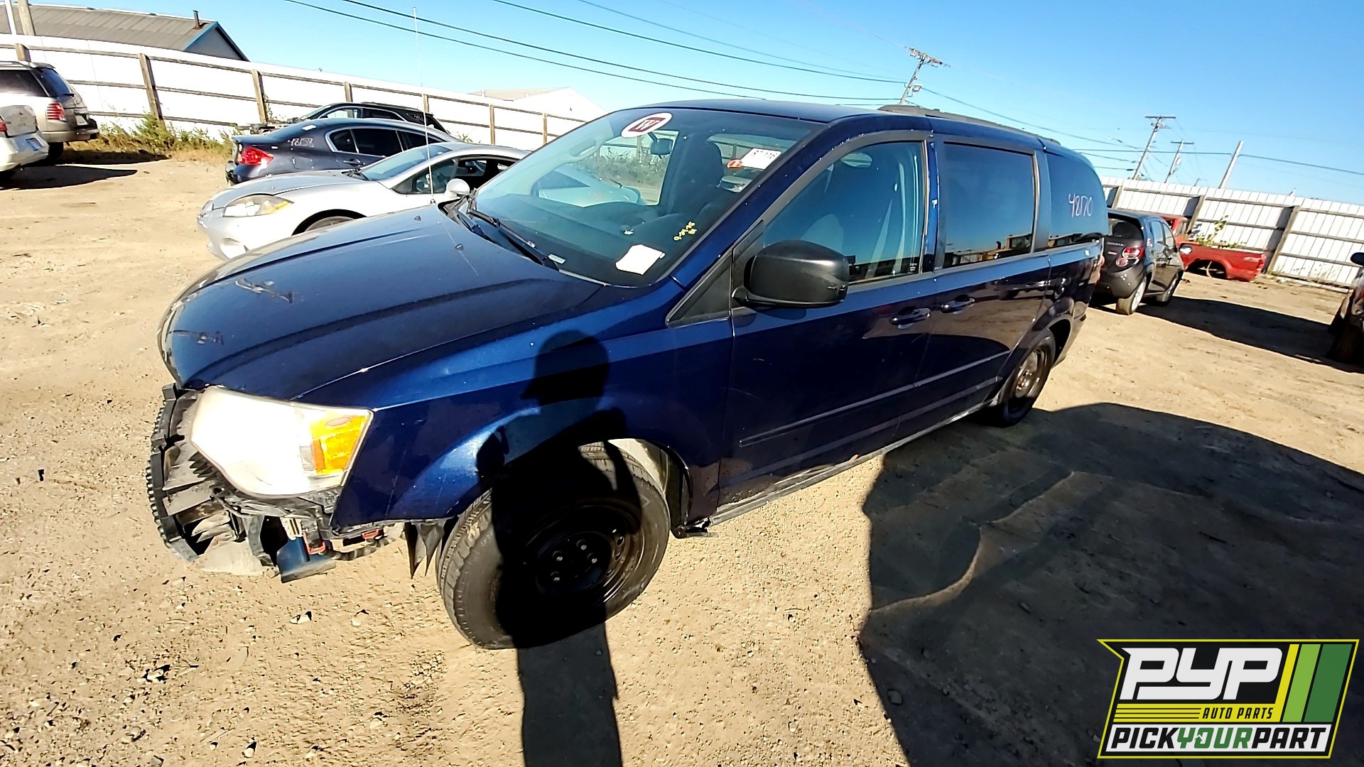 2013 DODGE GRAND CARAVAN available for parts