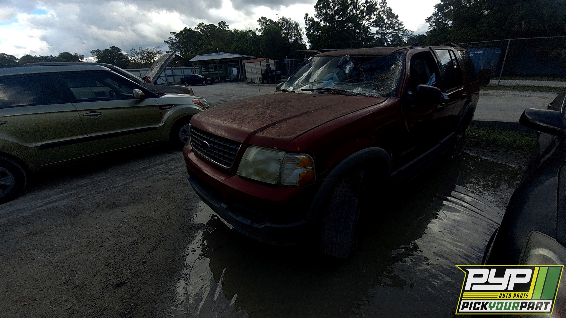 2002 FORD EXPLORER available for parts