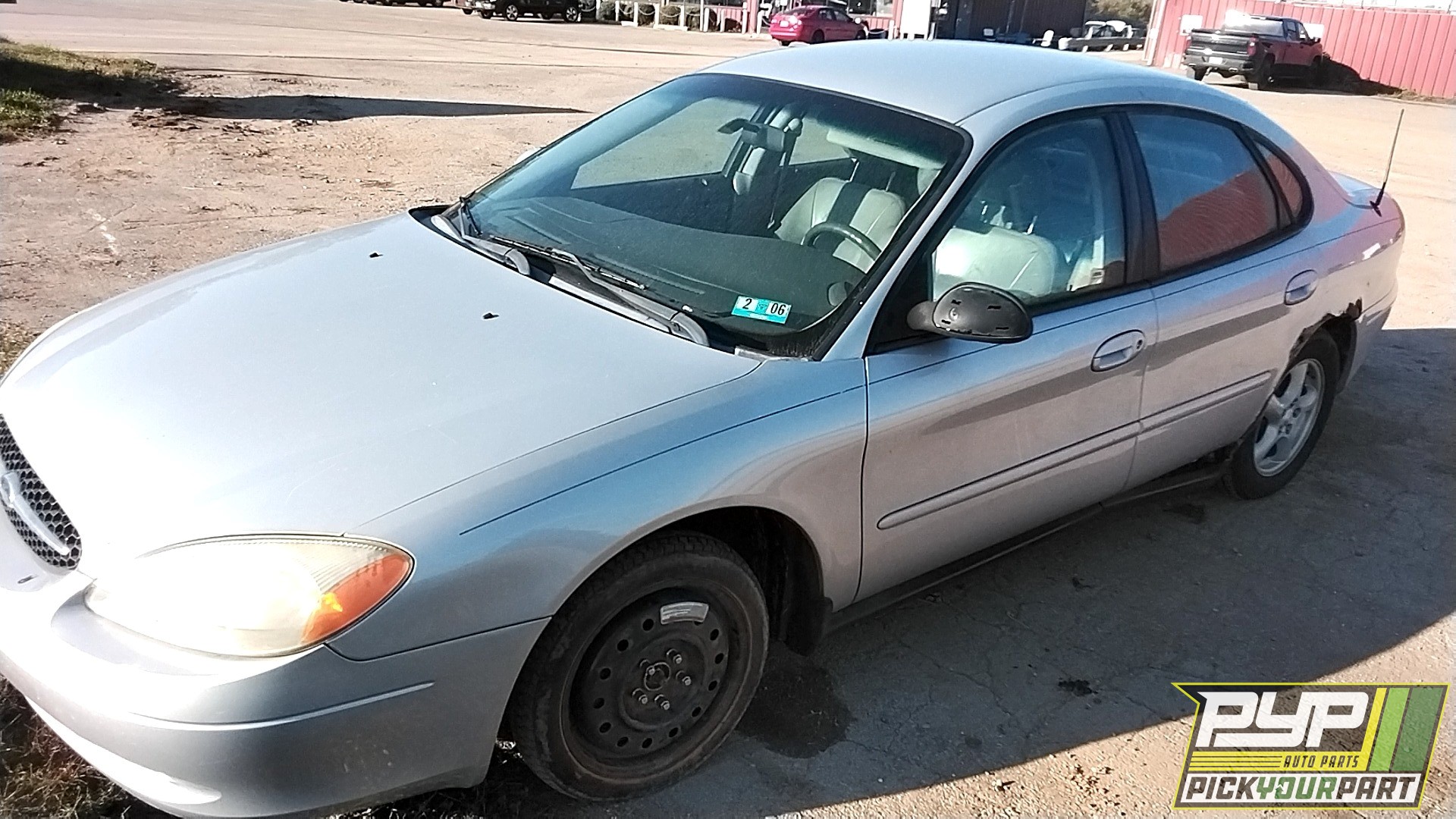 2002 FORD TAURUS available for parts
