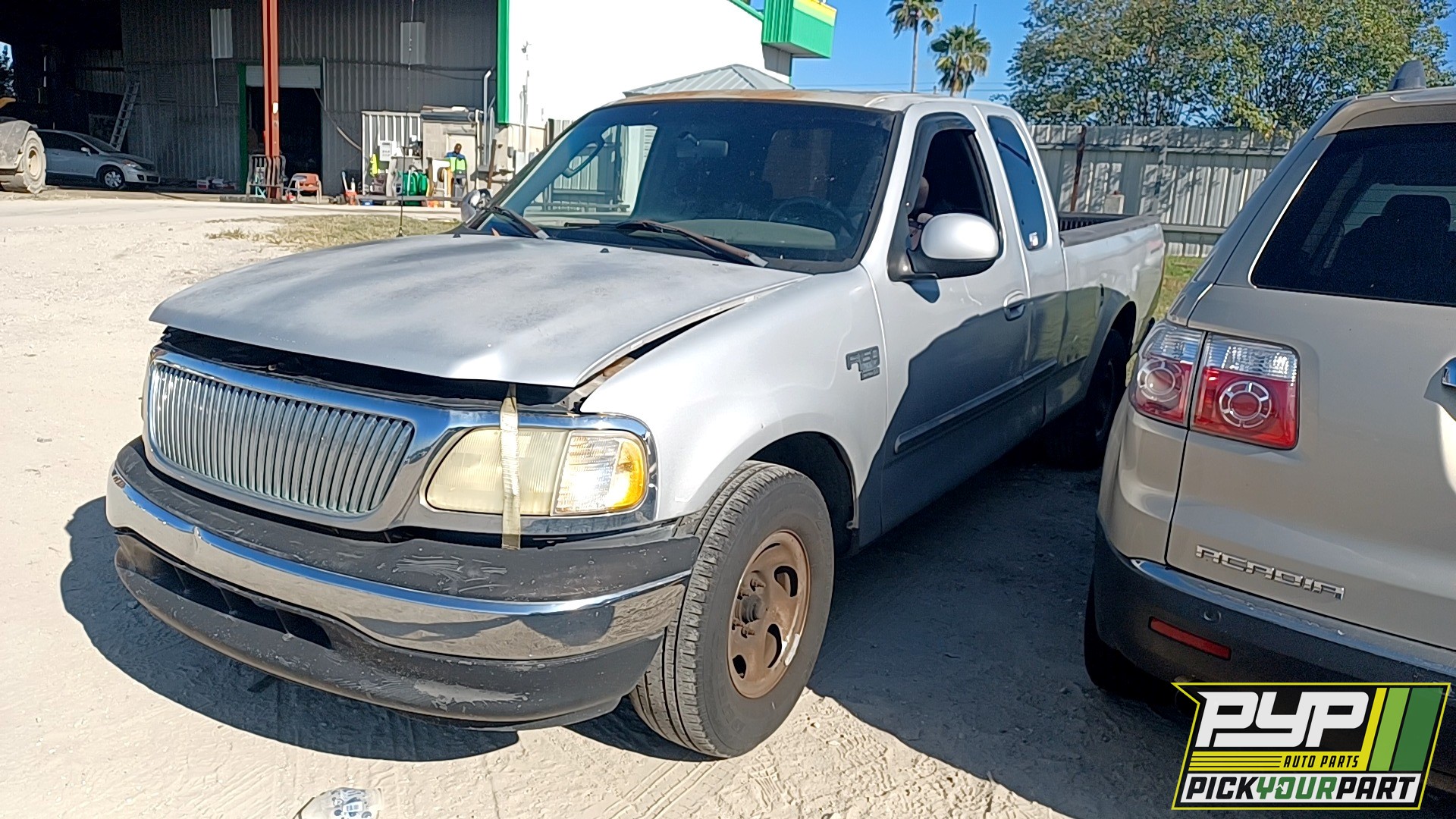 2002 FORD F-150 available for parts