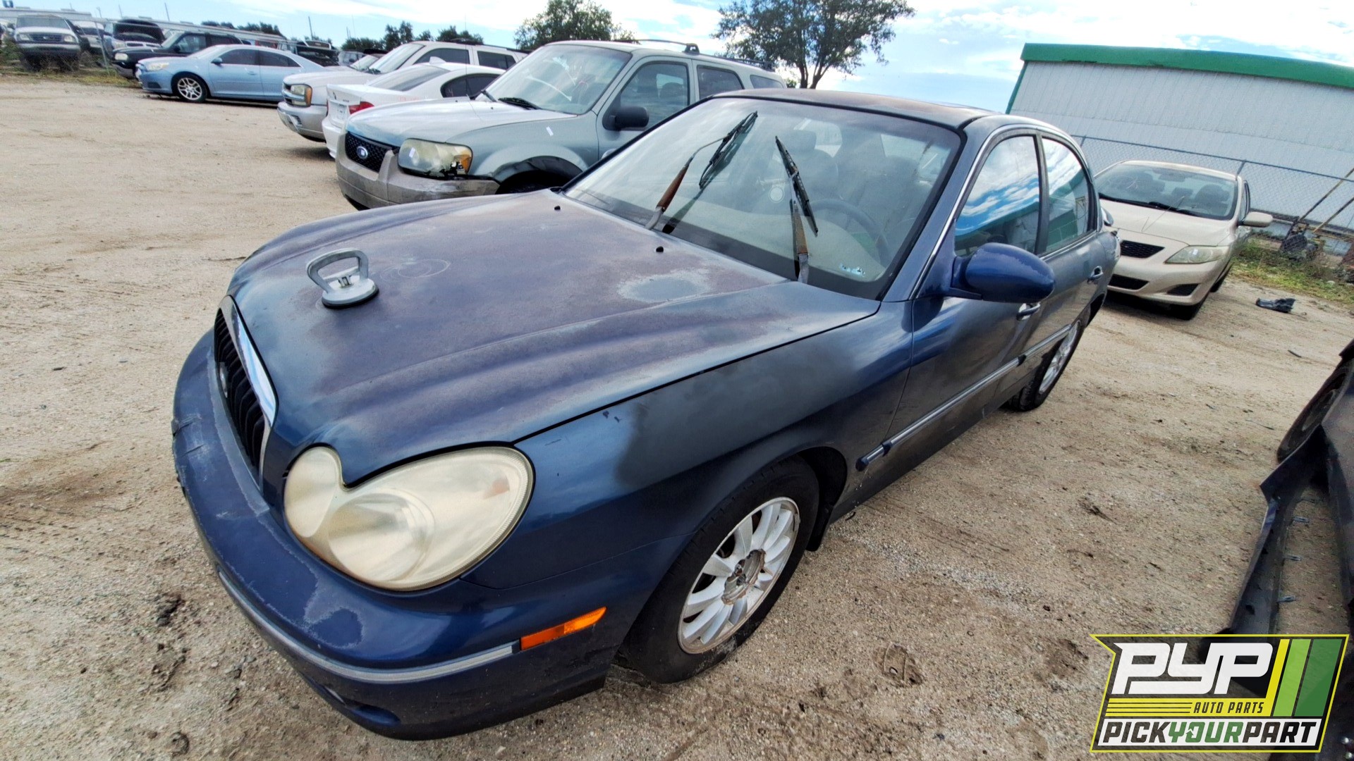 2004 HYUNDAI SONATA partes disponibles