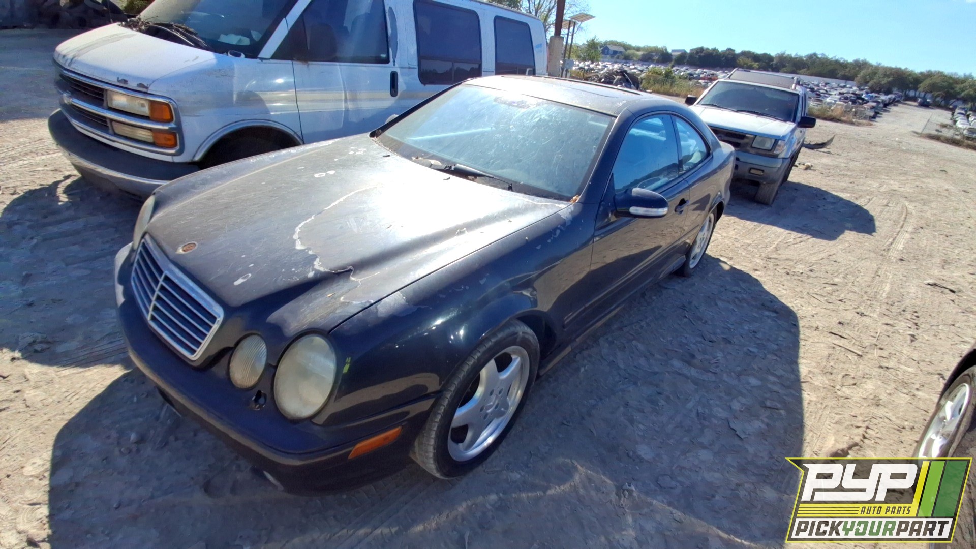 2000 MERCEDES-BENZ CLK430 available for parts