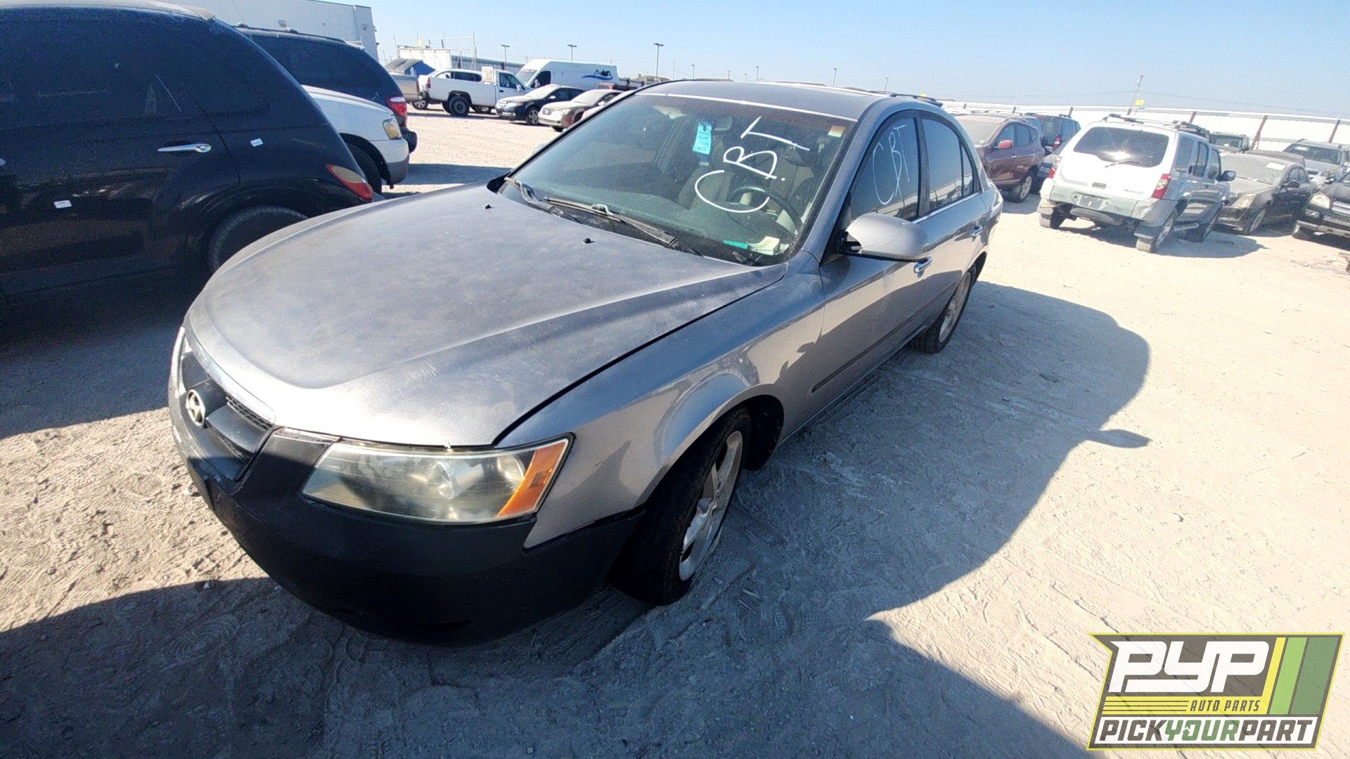 2006 HYUNDAI SONATA available for parts