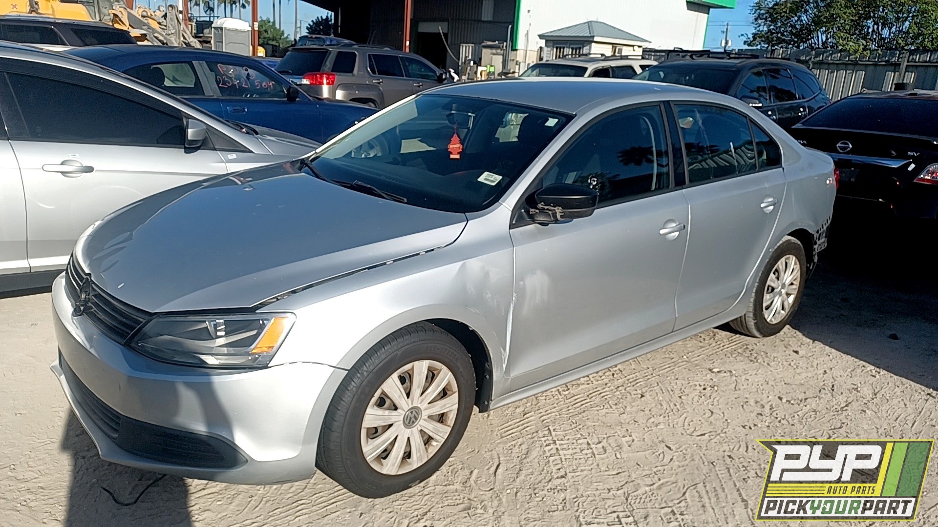 2014 VOLKSWAGEN JETTA available for parts