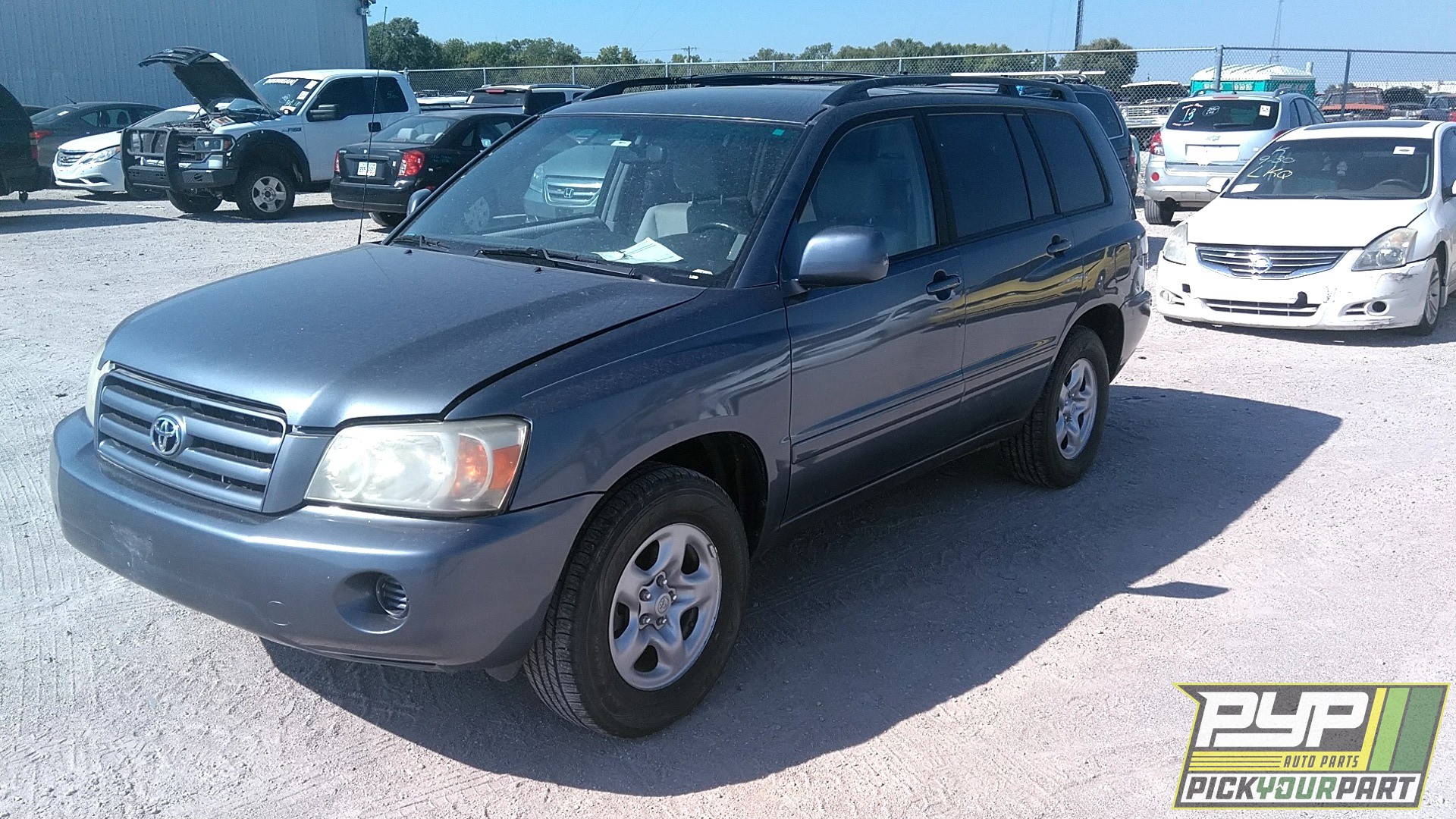 2004 TOYOTA HIGHLANDER partes disponibles