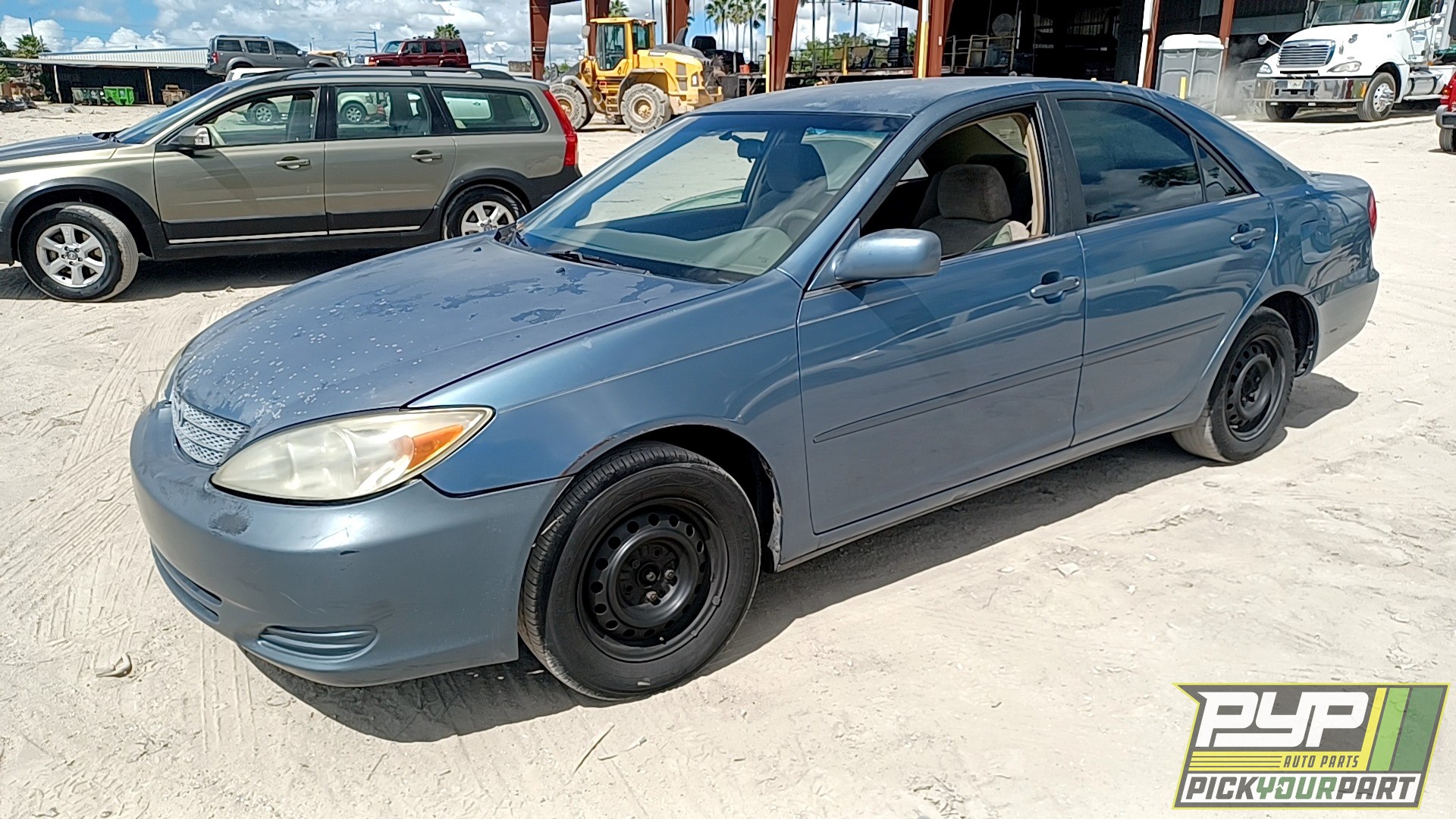 2002 TOYOTA CAMRY available for parts