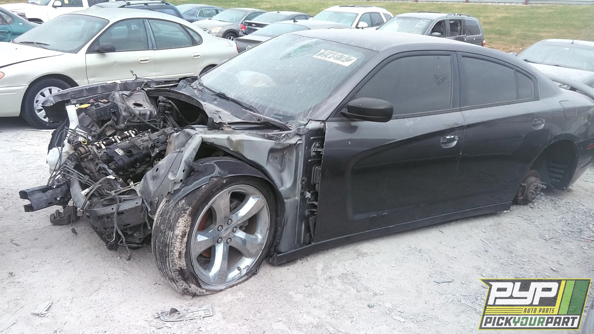 2014 DODGE CHARGER partes disponibles