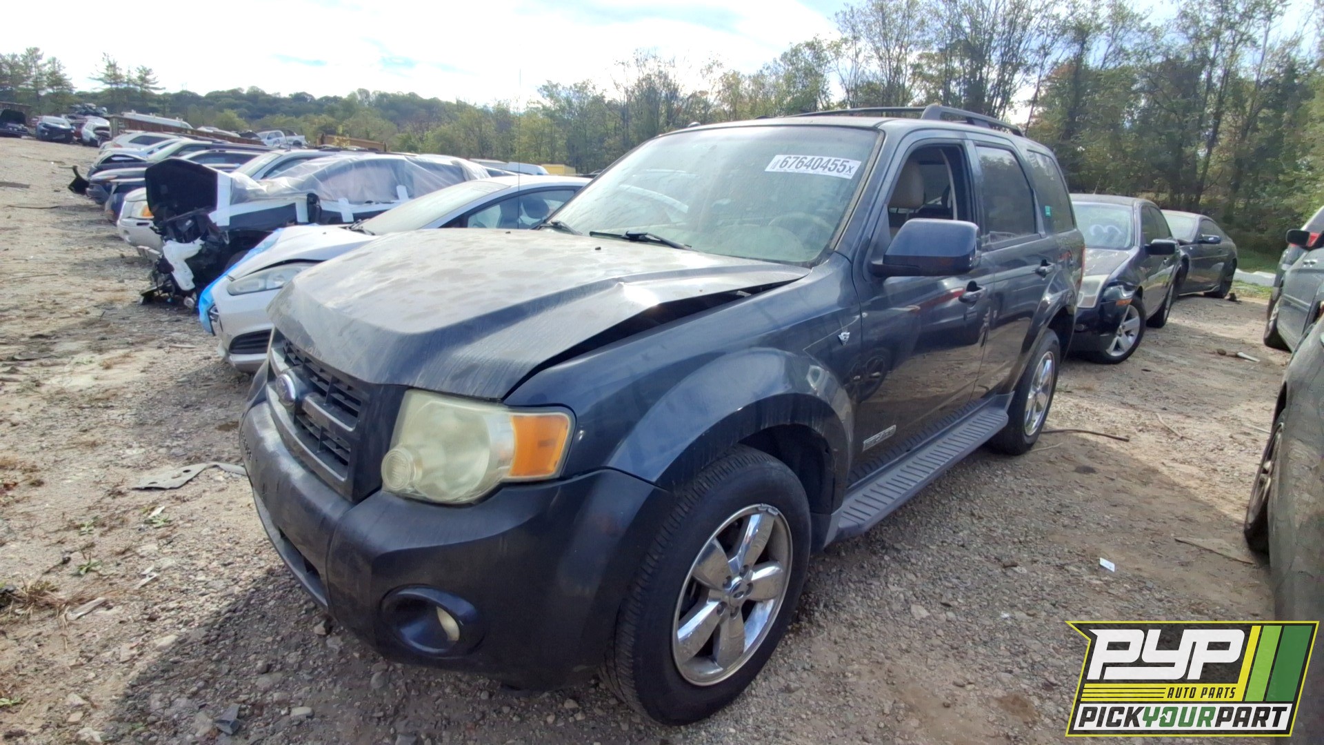 2008 FORD ESCAPE available for parts