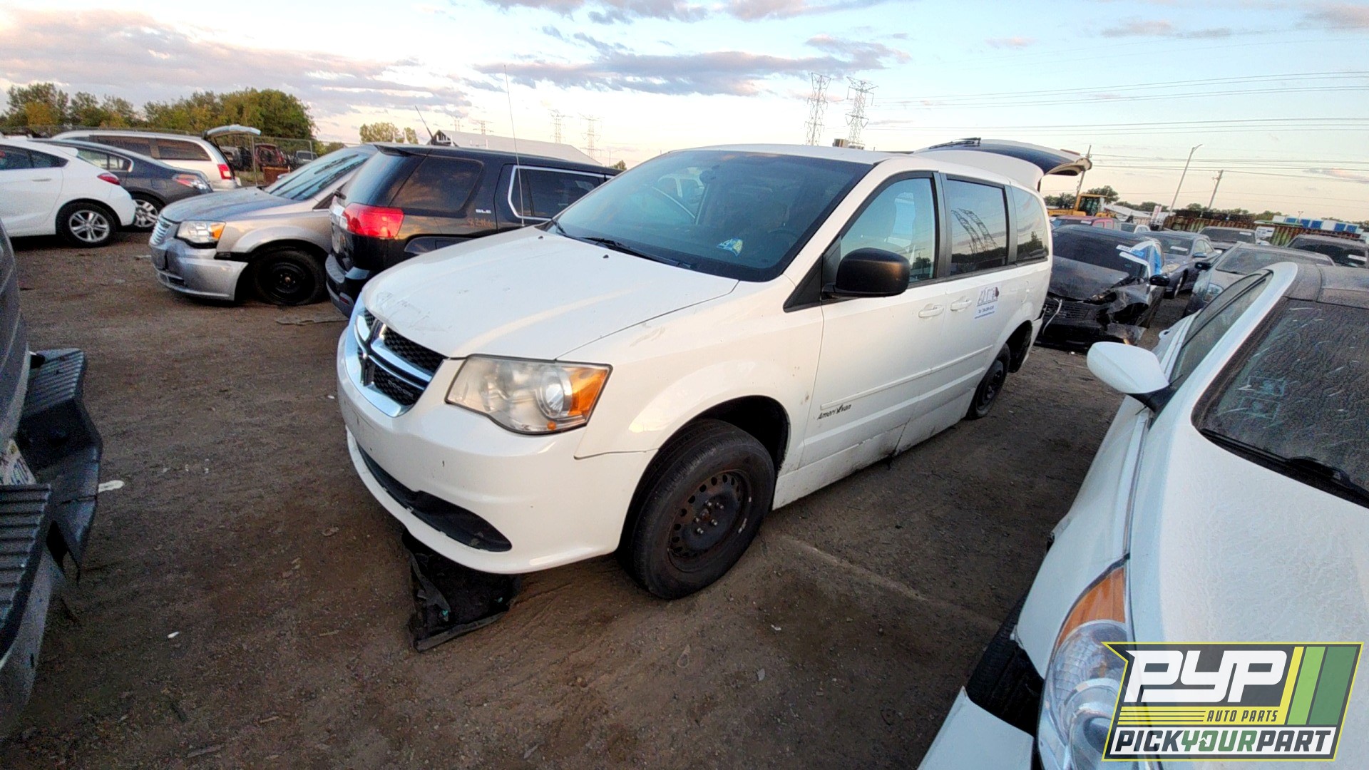 2011 DODGE GRAND CARAVAN partes disponibles